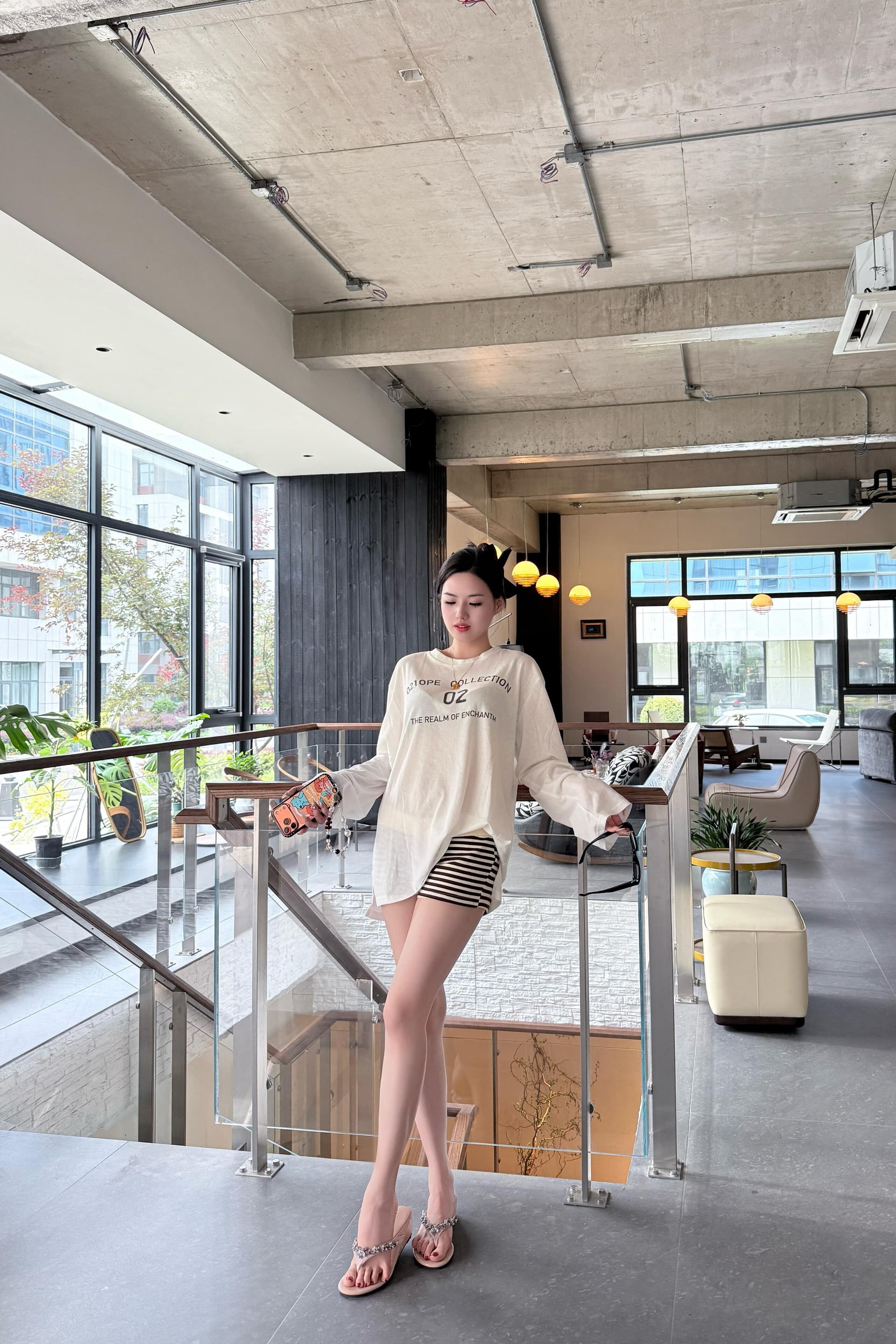 한 부서 라운드 넥 긴팔 티셔츠 자외선 차단 블라우스 2026 여름 새로운 외부 가져 가라. 얇은 스타일 루즈핏 알파벳 화이트 맨위 상세 이미지 3