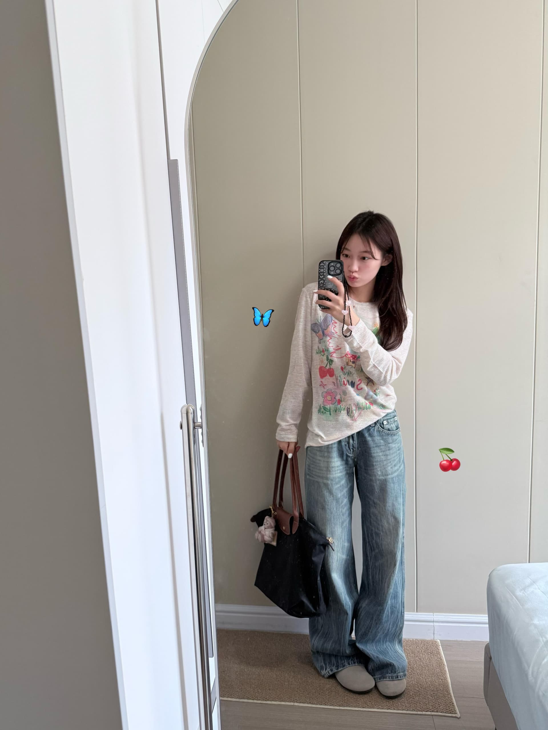 레트로 수채화 낙서 프린트 긴팔 티셔츠 여성 봄 여름 새로운 루즈핏 디자인 센스 작은 대중 자외선 차단 블라우스 맨위 상세 이미지 5