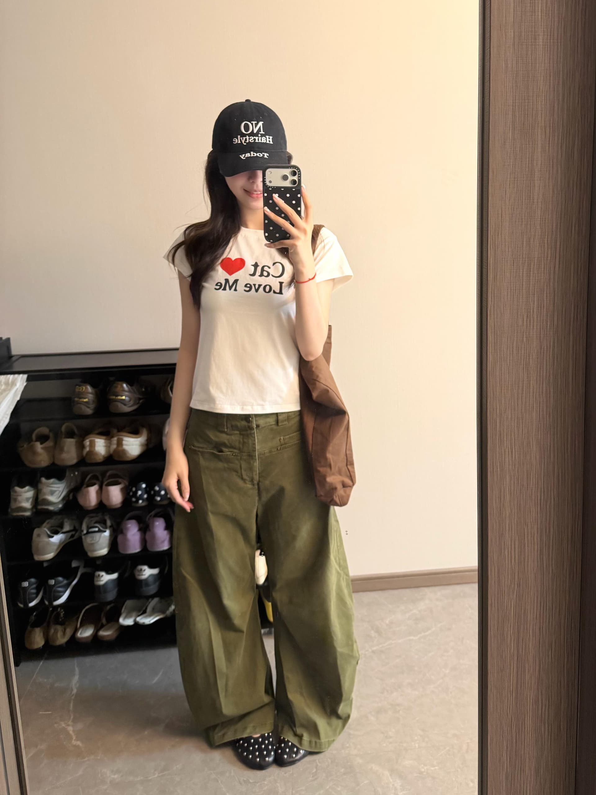 아메리칸 레트로 하트 알파벳 프린트 핫걸 바람 긍정적 인 어깨 반팔 티셔츠 여성 여름 몸매 가꾸기 슬림해 보이는 다용도 맨위 이미지 2
