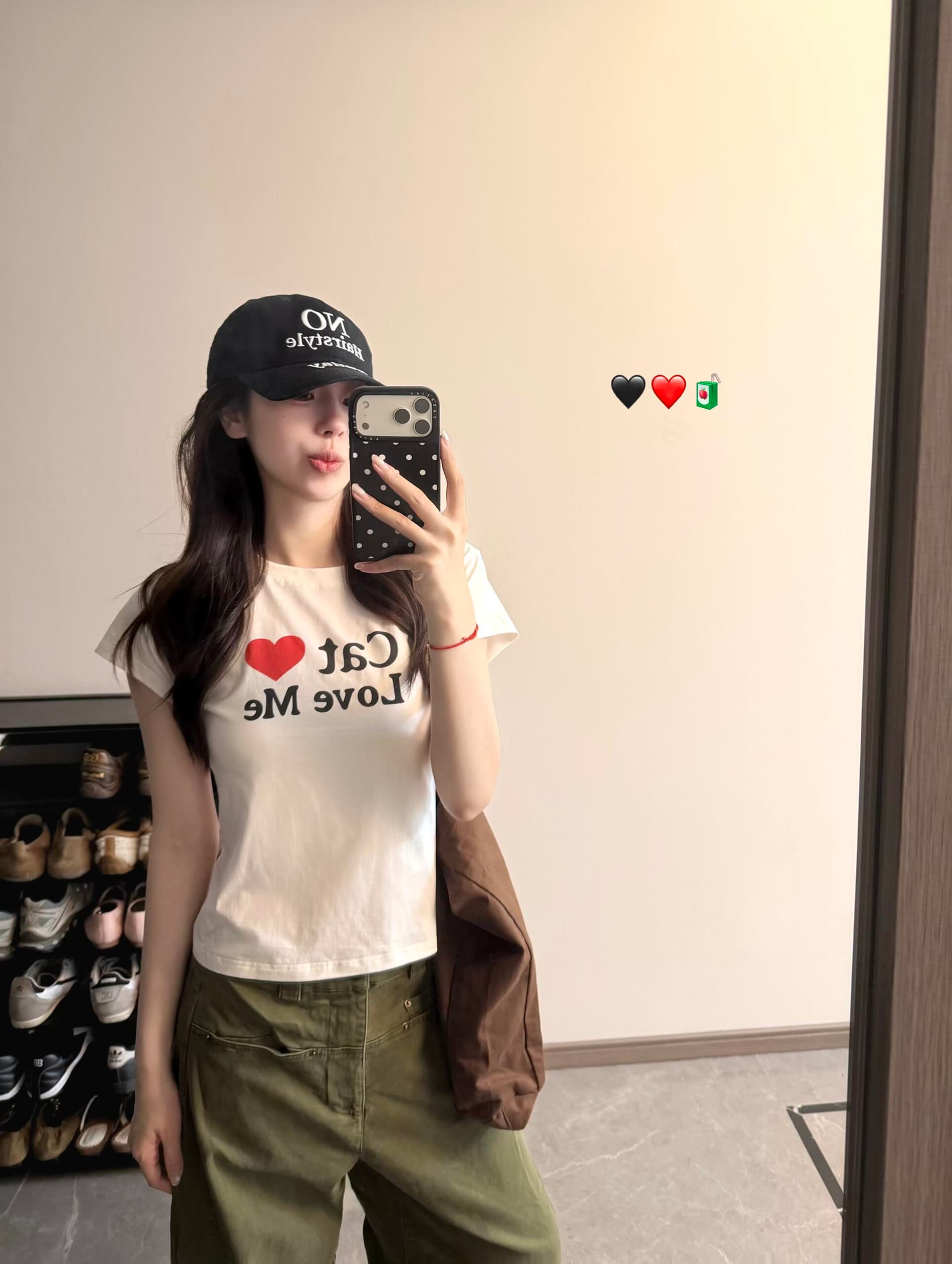 아메리칸 레트로 하트 알파벳 프린트 핫걸 바람 긍정적 인 어깨 반팔 티셔츠 여성 여름 몸매 가꾸기 슬림해 보이는 다용도 맨위 상세 이미지 1