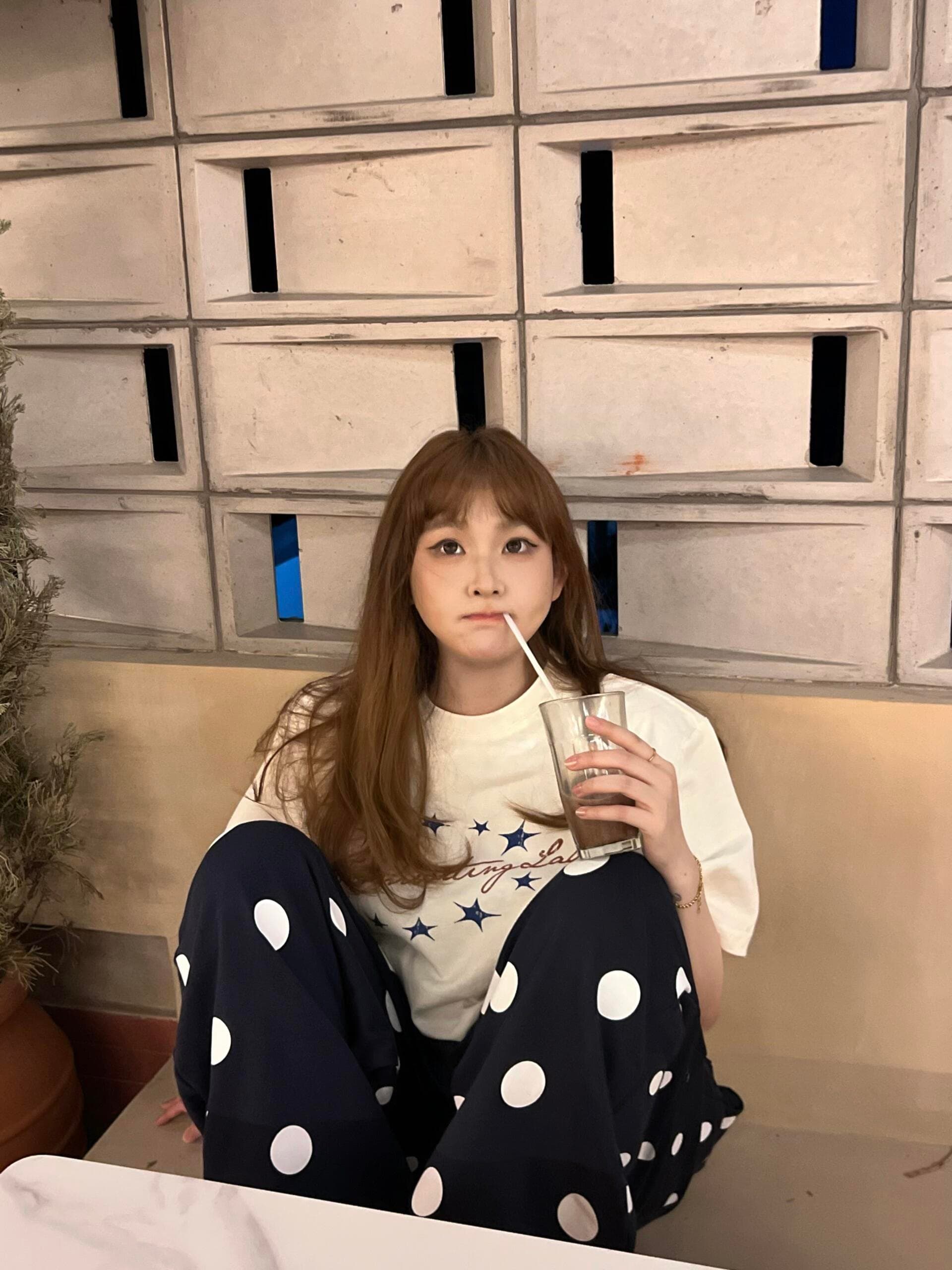 일본식 수채화 별 일러스트레이션 프린트 반팔 라운드 넥 티셔츠 여름 루즈핏 다용도 대나무 마디 면 맨위 상세 이미지 4