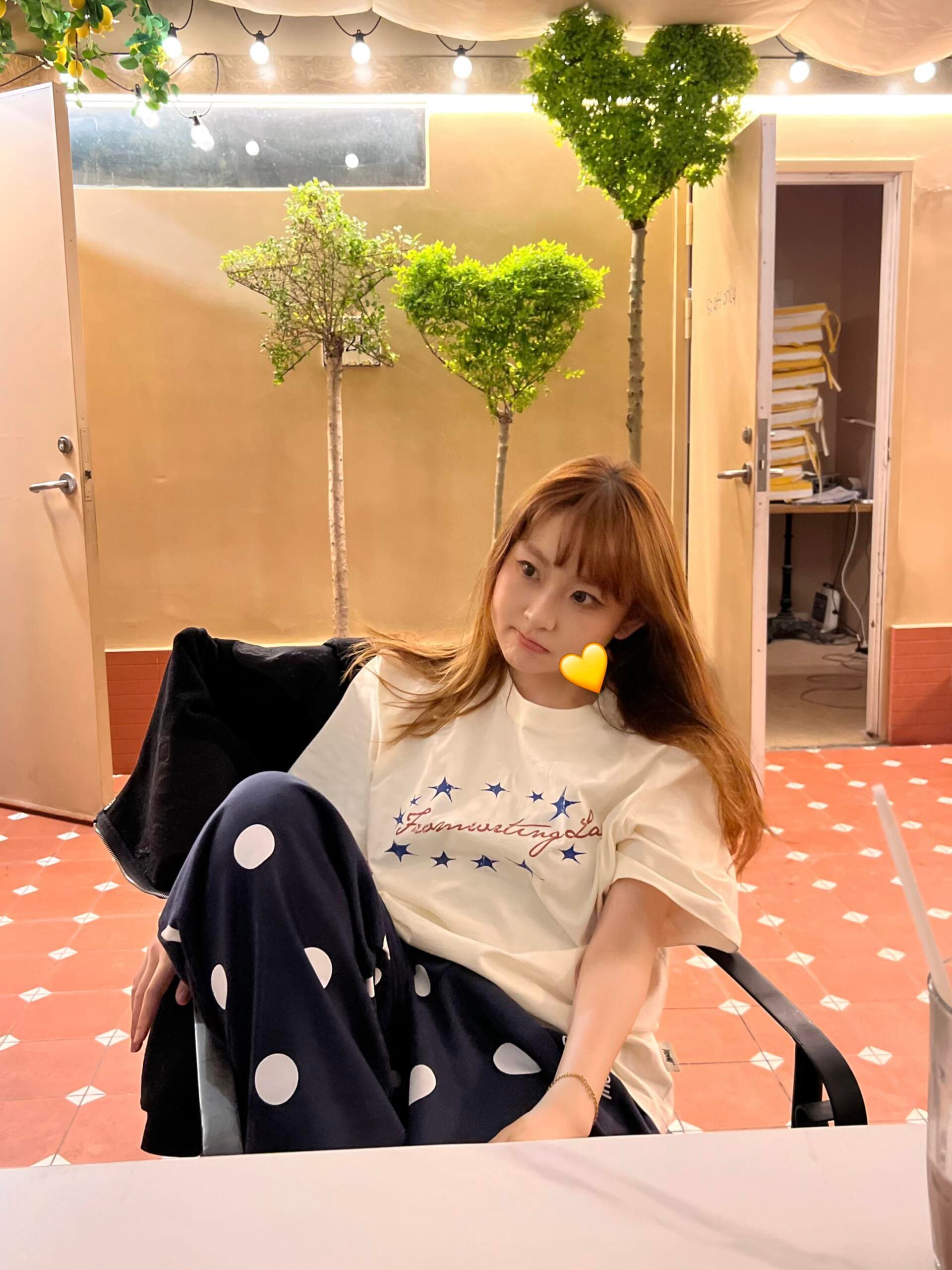일본식 수채화 별 일러스트레이션 프린트 반팔 라운드 넥 티셔츠 여름 루즈핏 다용도 대나무 마디 면 맨위 상세 이미지 5