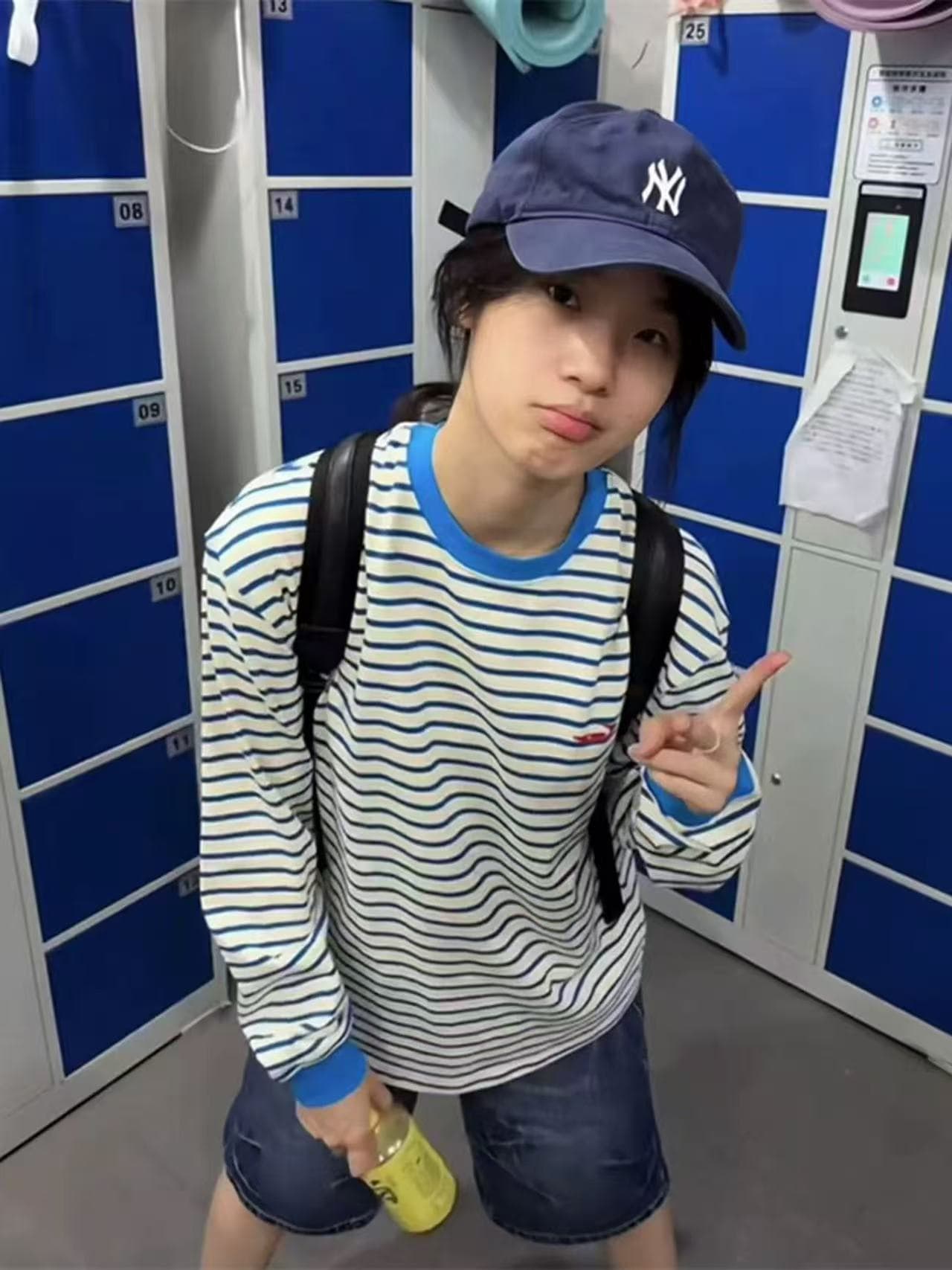 한 부서 레트로 배색 스트라이프 긴팔 티셔츠 여성 봄 가을 루즈핏 맨위