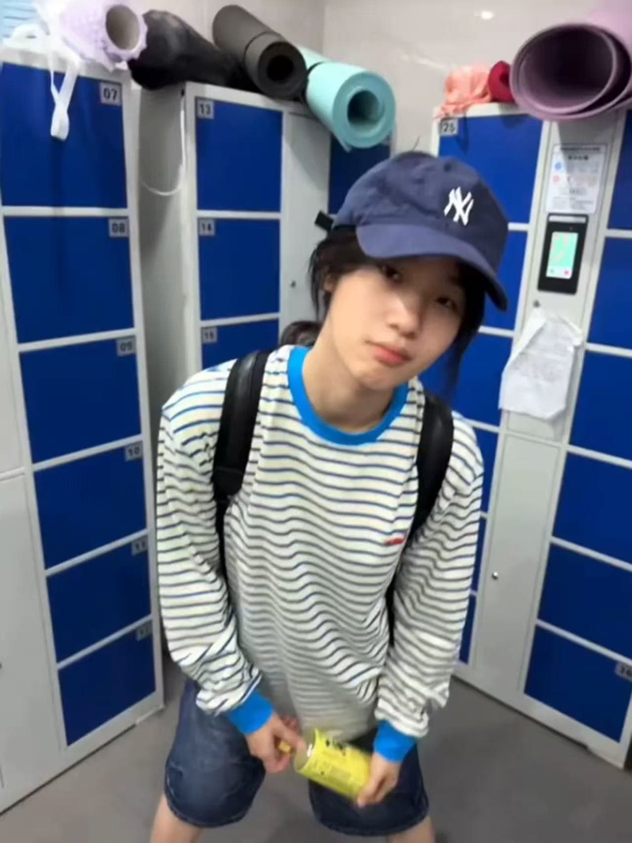 한 부서 레트로 배색 스트라이프 긴팔 티셔츠 여성 봄 가을 루즈핏 맨위 상세 이미지 4