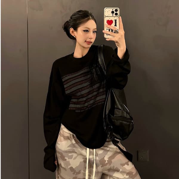 아메리칸 거리 배너 프린트 질감 센스 긴팔 남녀 가을 레트로 다용도 작은 네클라인 기본 셔츠 상세 이미지 1