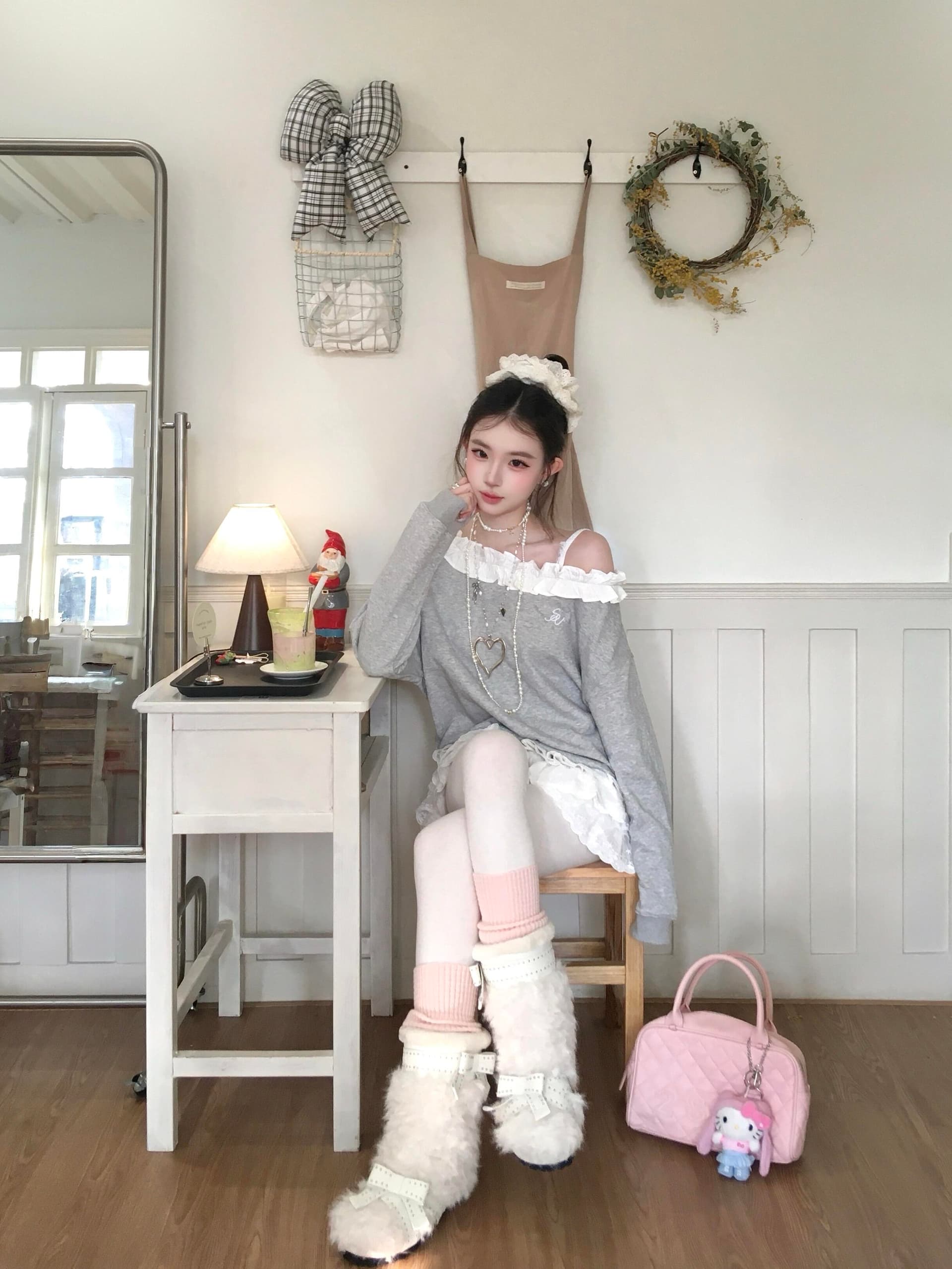 아메리칸 레트로 자수 회색 두꺼운 비스듬한 어깨 후드티 여성 가을 겨울 한 부서 루즈핏 달콤한 핫걸 한 단어 오프숄더 맨위 이미지 4