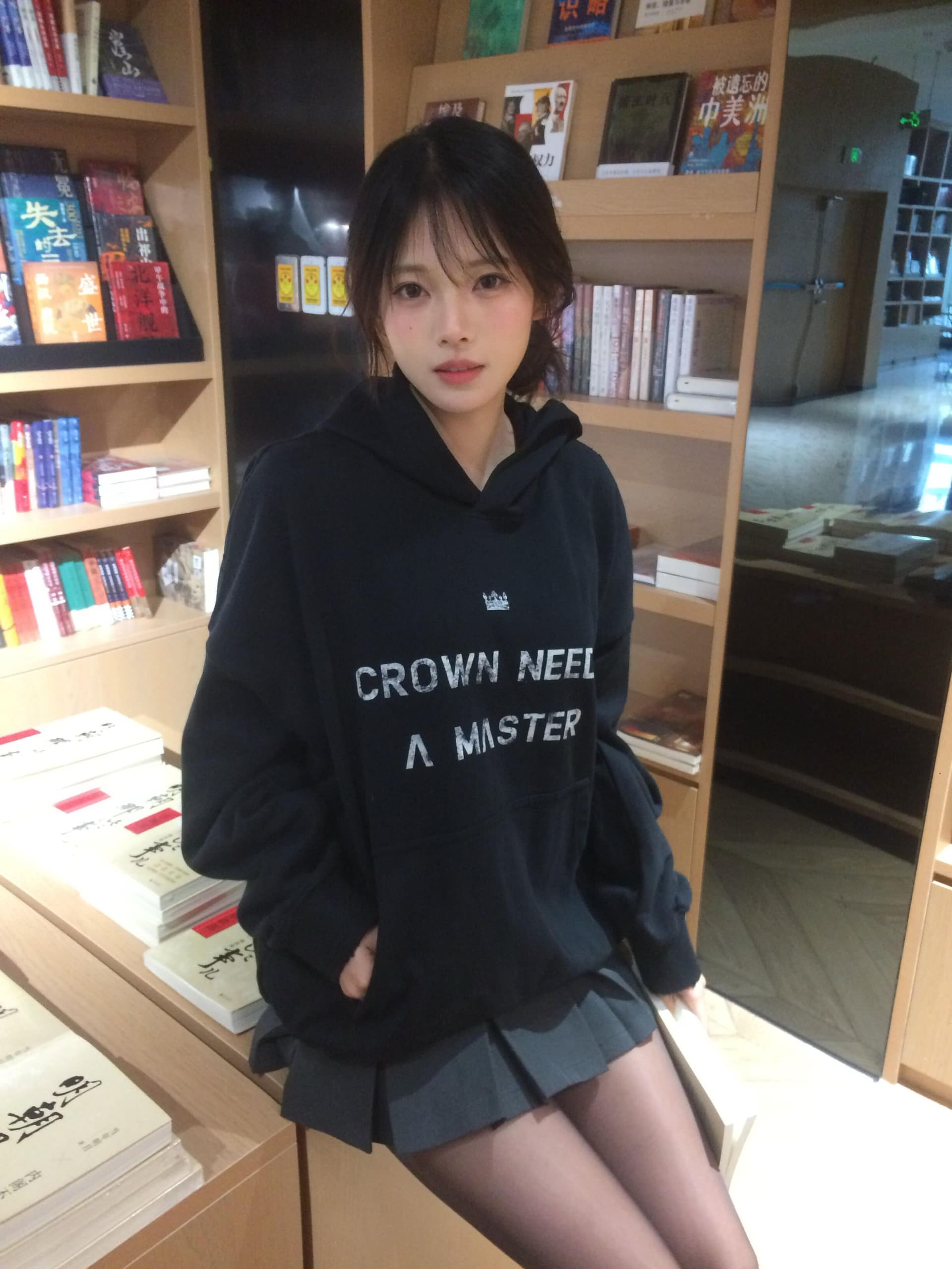 아메리칸 레트로 디자인 센스 마 오래된 알파벳 프린트 가을 겨울 새로운 루즈핏 순면 후드 티 스웨터 여성 상세 이미지 1