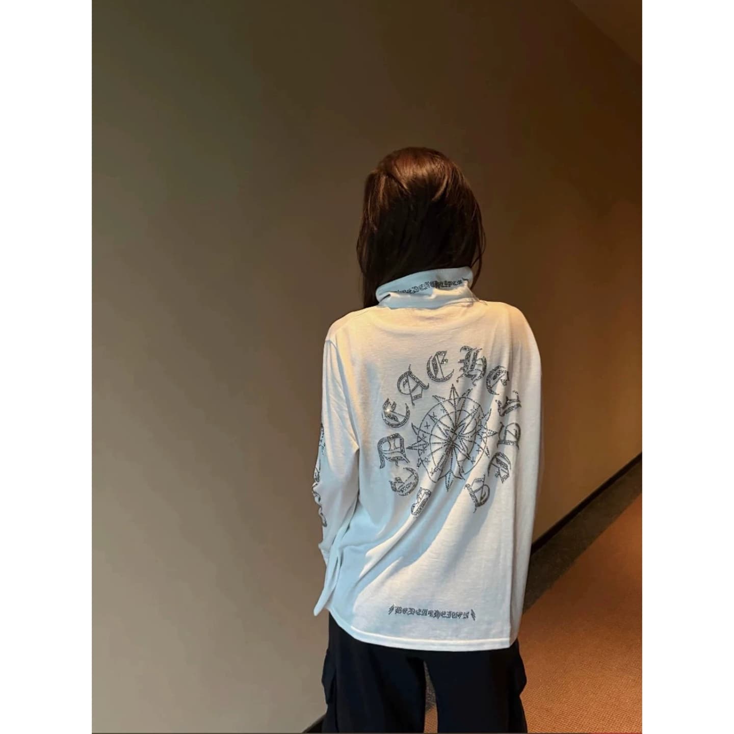 아메리칸 무거운 작업 핫픽스 산스크리트어 알파벳 하프 지퍼 자외선 차단 여성 코트 여름 얇은 스타일 루즈핏 느긋한 바람 캐주얼 오픈 가디건 상세 이미지 3