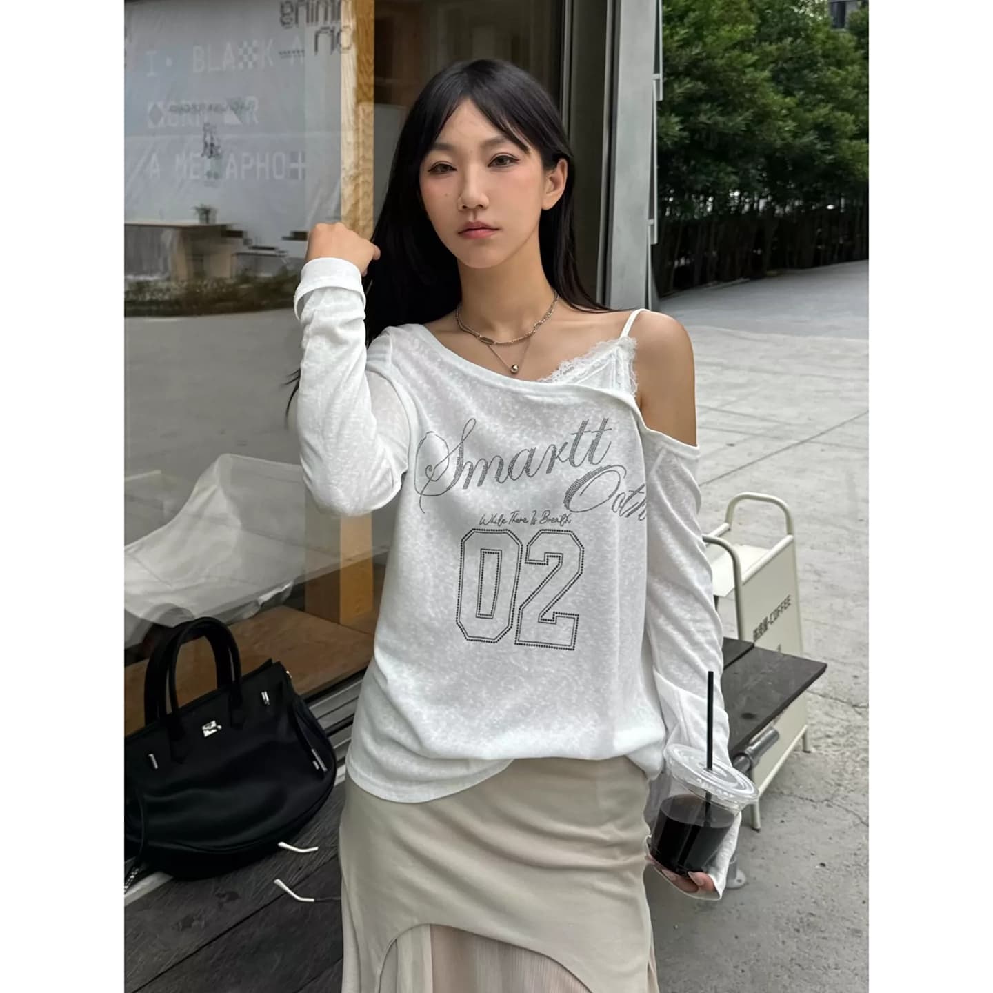 아메리칸 레이스 슬립 오프숄더 디자인 센스 긴팔 티셔츠 여성 봄 여름 새로운 비스듬한 어깨 블라우스 맨위 트렌디 상세 이미지 4