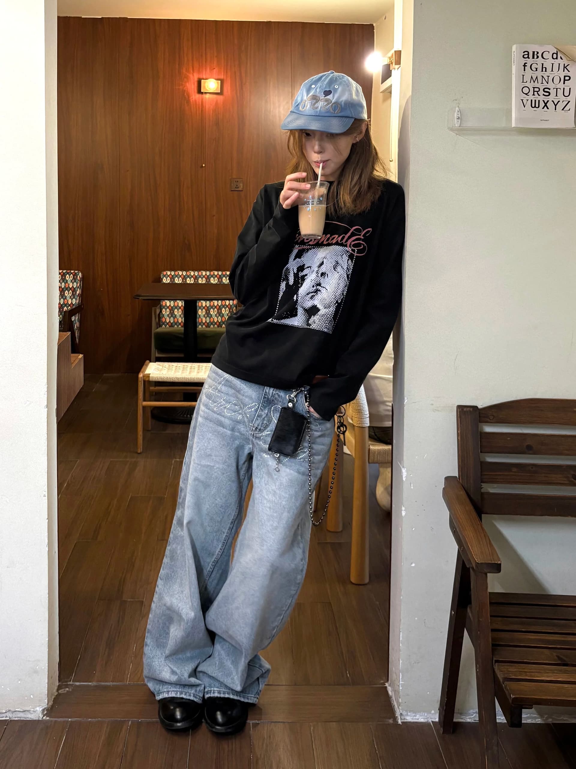 아메리칸 레트로 명상 프린트 boxy 짧은 와이드 순면 긴팔 후드티 티셔츠 vintage 상세 이미지 4
