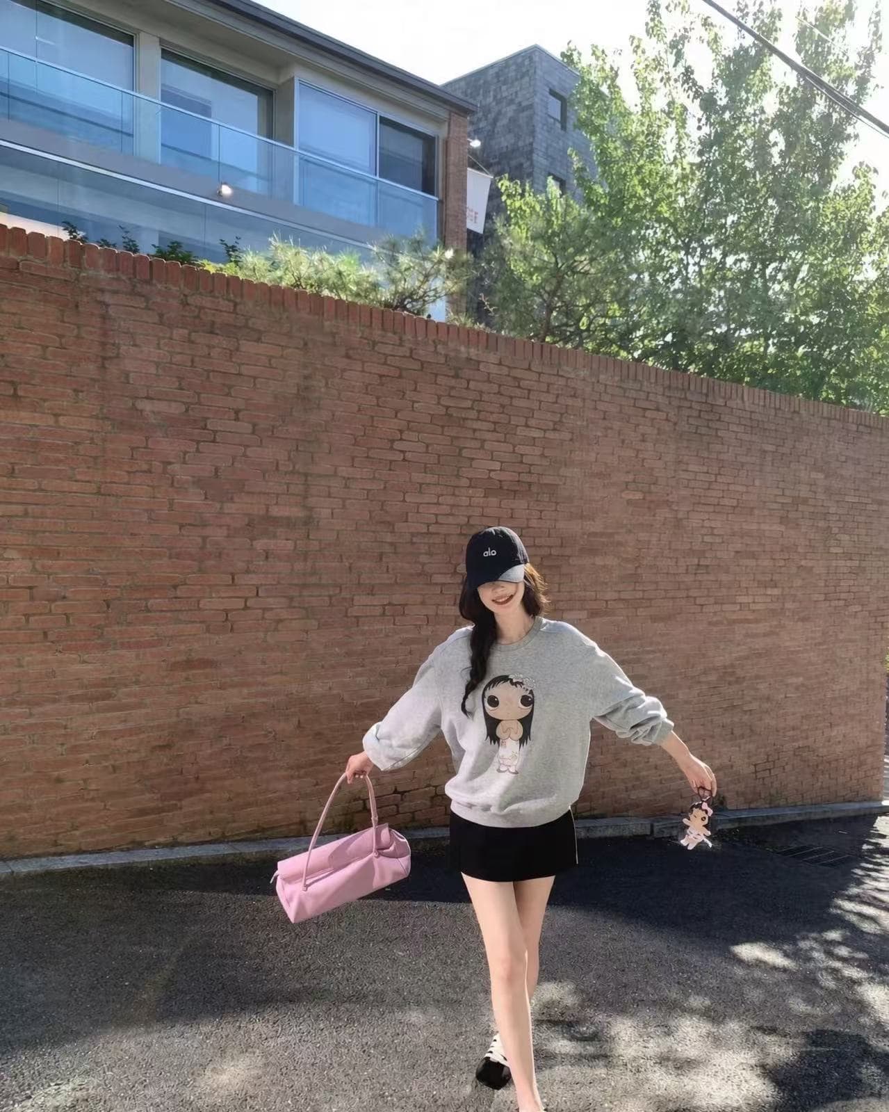 한 부서 작은 yu 귀여운 프린트 라운드 넥 풀오버 루즈핏 후드티 상세 이미지 4