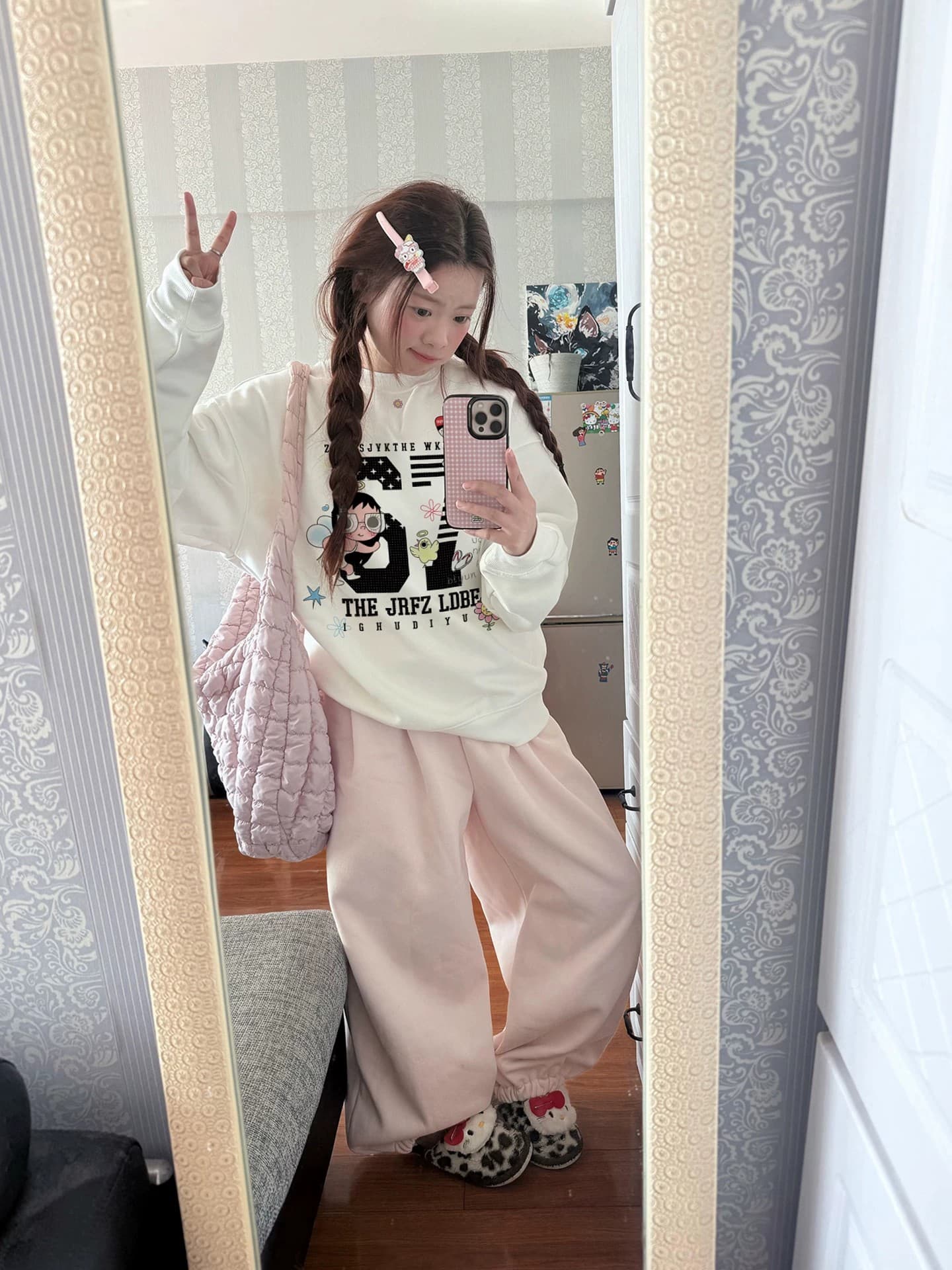 무거운 라운드 넥 후드티 여성 2026 새로운 봄 가을 얇은 스타일 oversize 루즈핏 다용도 느긋한 바람 없음 모자 의류 상세 이미지 3