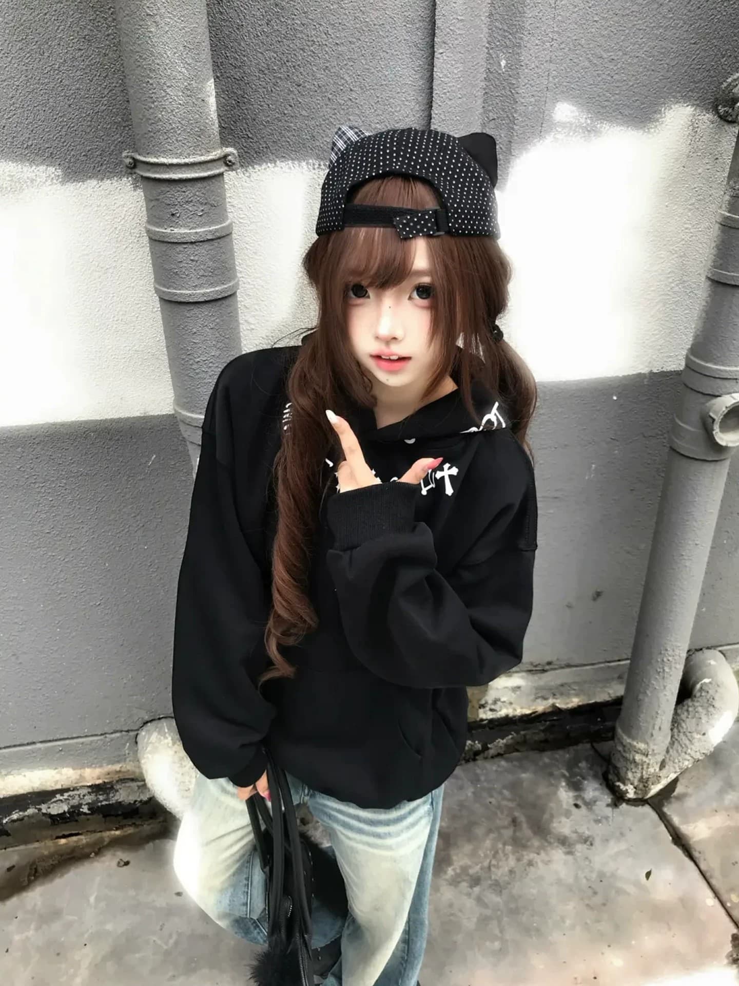 아메리칸 조수 브랜드 검정색 십자가 산스크리트어 털이 있고 두꺼운 후드티 여성 가을 겨울 느긋한 커플 학생 후드 재킷 상세 이미지 4
