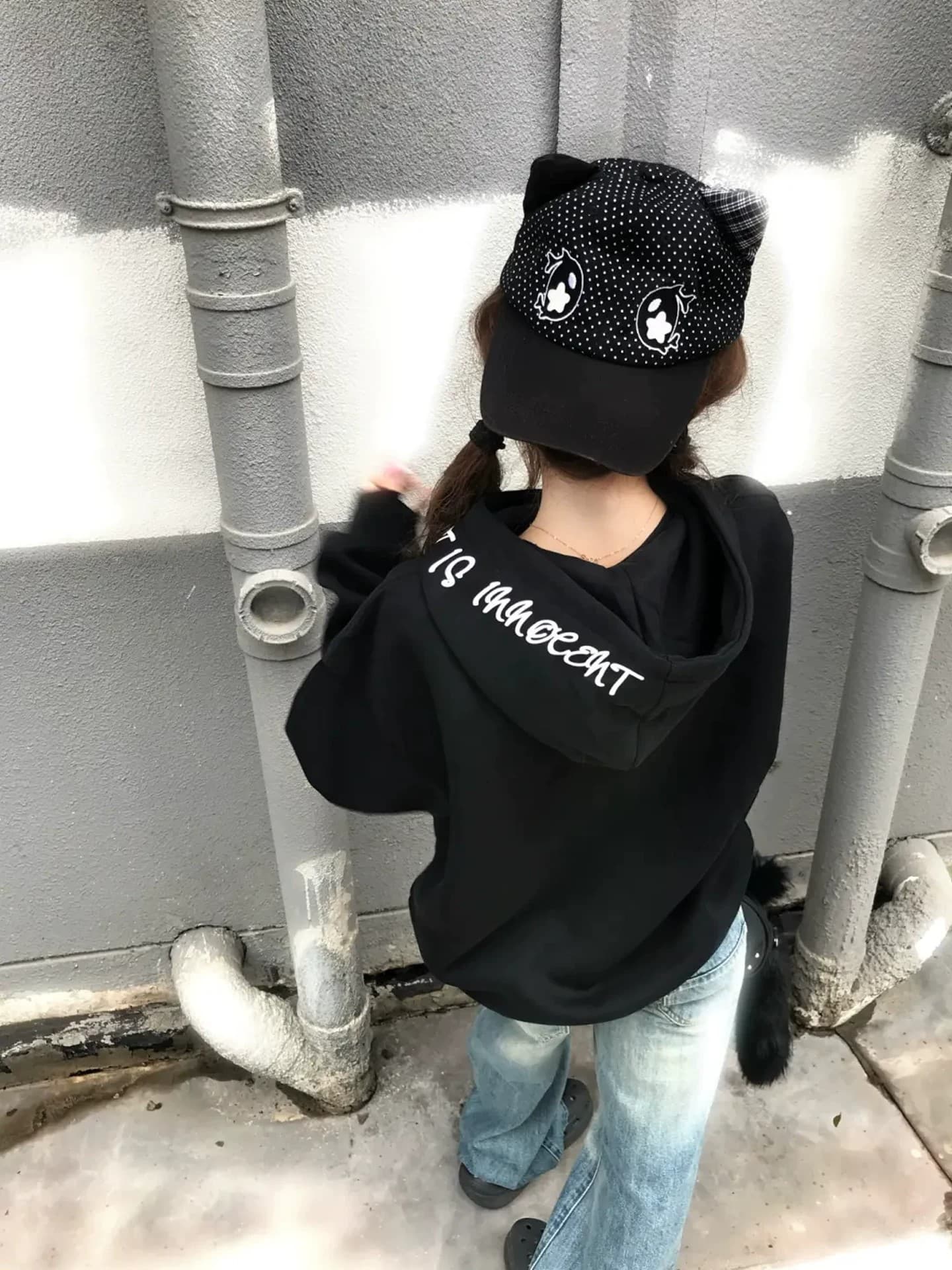 아메리칸 조수 브랜드 검정색 십자가 산스크리트어 털이 있고 두꺼운 후드티 여성 가을 겨울 느긋한 커플 학생 후드 재킷 상세 이미지 5