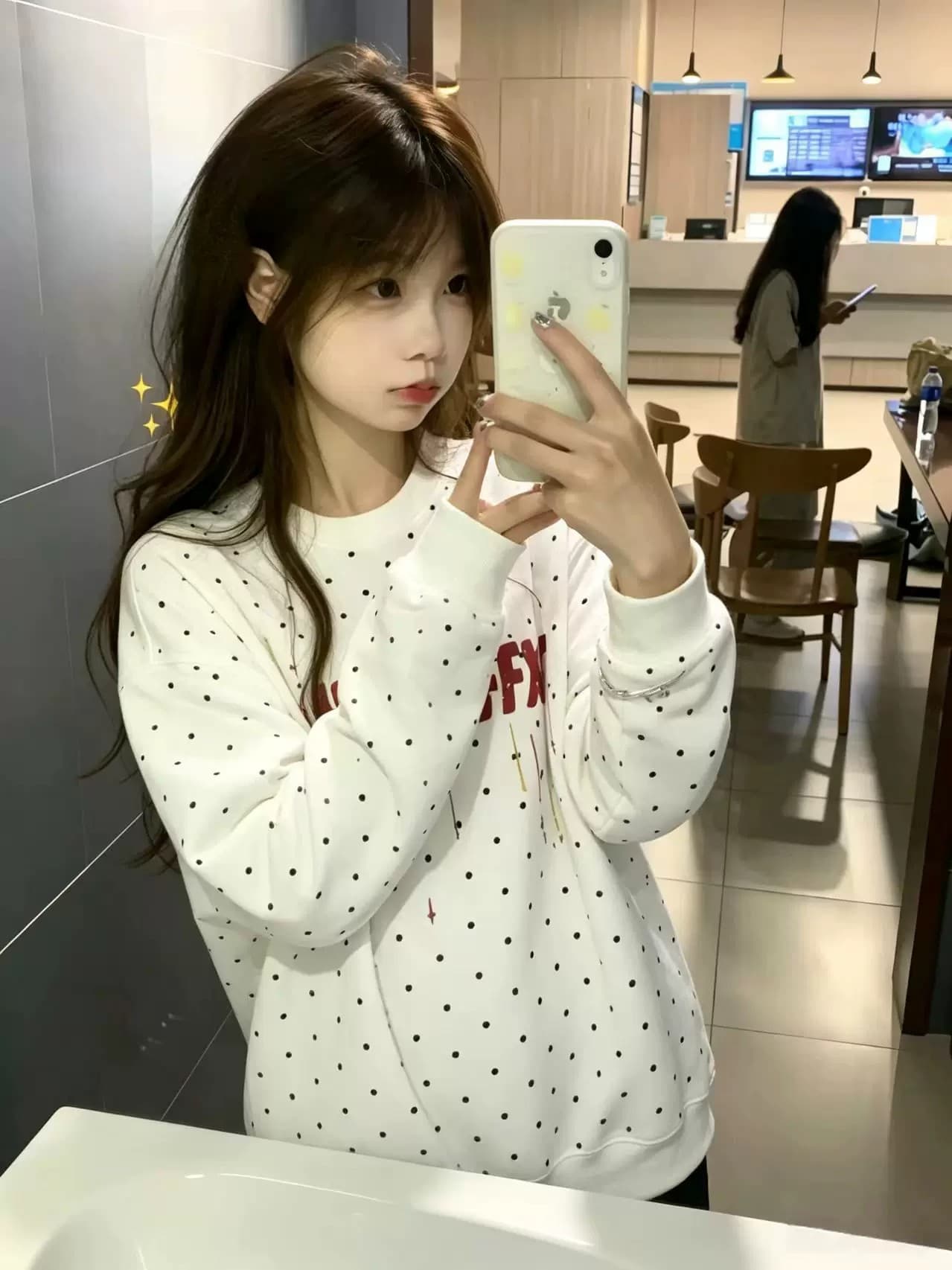 아메리칸 레트로 도트 무늬 라운드 넥 후드티 여성 봄 가을 2026 새로운 루즈핏 느긋한 바람 디자인 센스 작은 대중 맨위 트렌디 상세 이미지 3