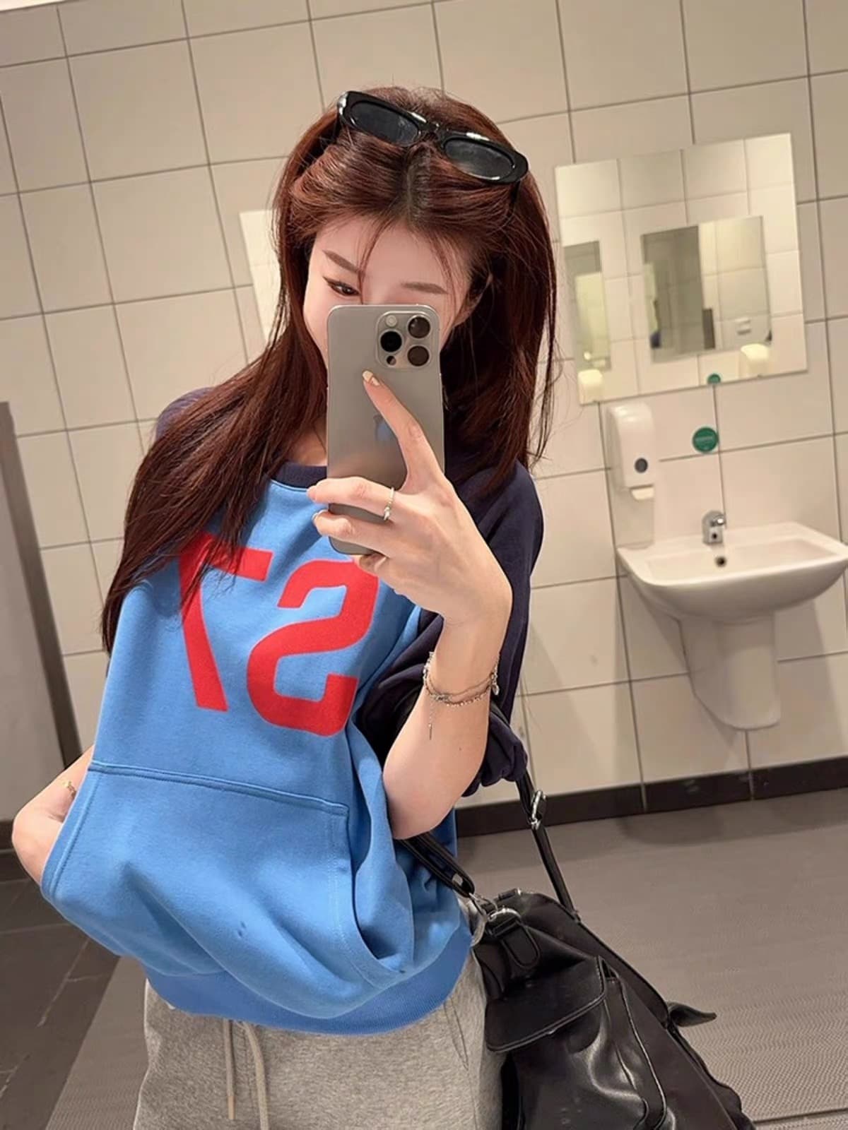 아메리칸 레트로 알파벳 긴팔 후드티 여성 봄 가을 얇은 스타일 루즈핏 캐주얼 맨위 싱글 착용 품격 학원 스타일 재킷 상세 이미지 5