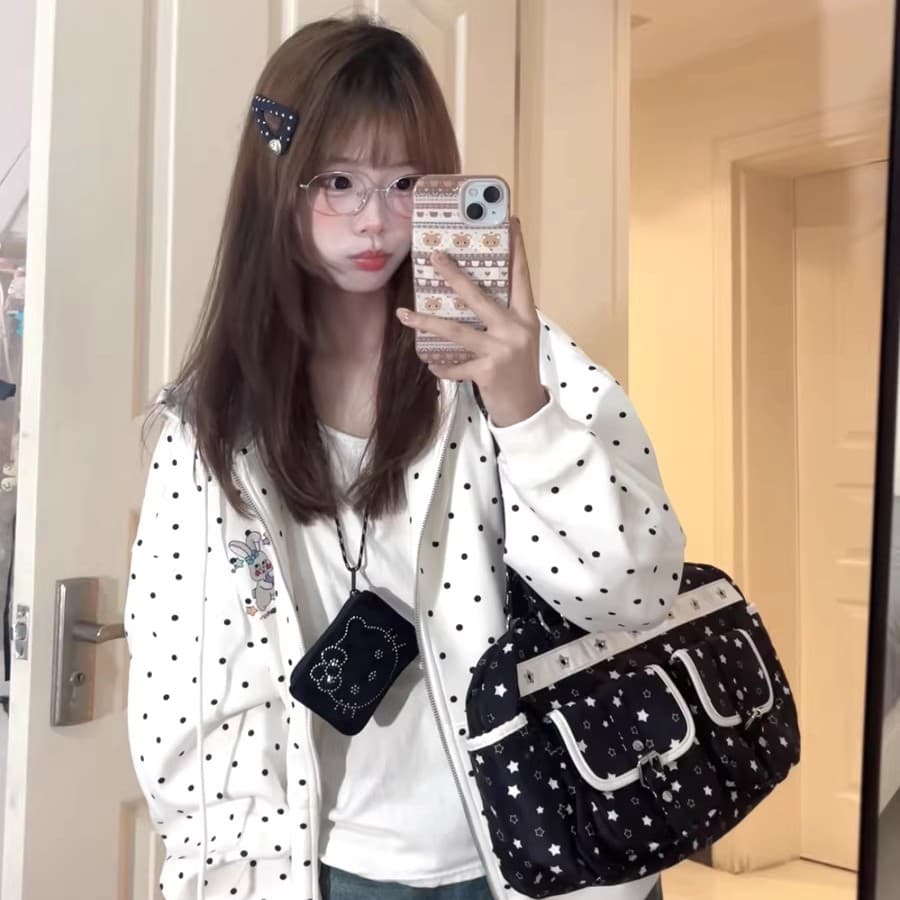 귀여운 토끼 화이트 도트 무늬 후드 지퍼 후드티 짧은 여성 코트 가을 겨울철 루즈핏 다용도 맨위 이미지 3
