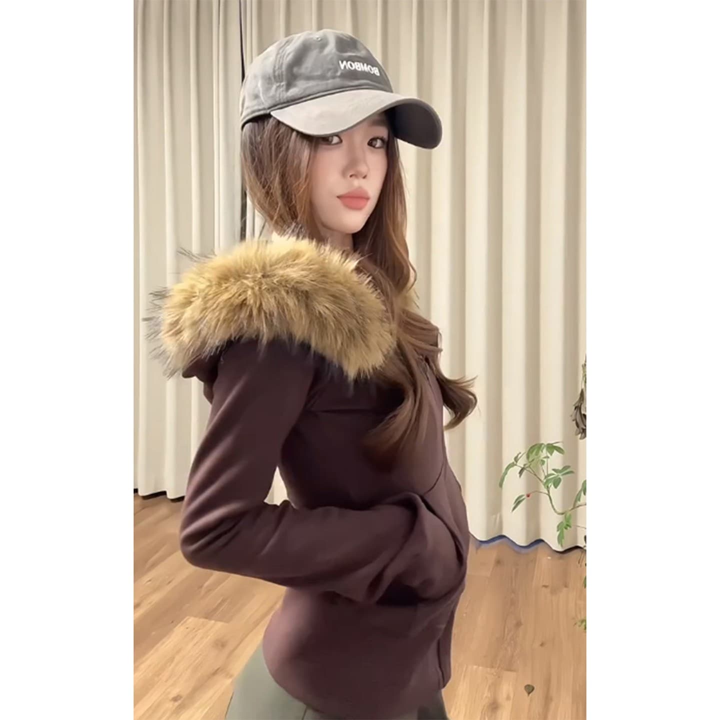 이른 가을 쇼트 스타일 털 모피 칼라 여성 코트 아메리칸 몸매 가꾸기 허리 수축 봄 후드 긍정적 인 어깨 후드티 그레이트 봐. 의류 상세 이미지 5