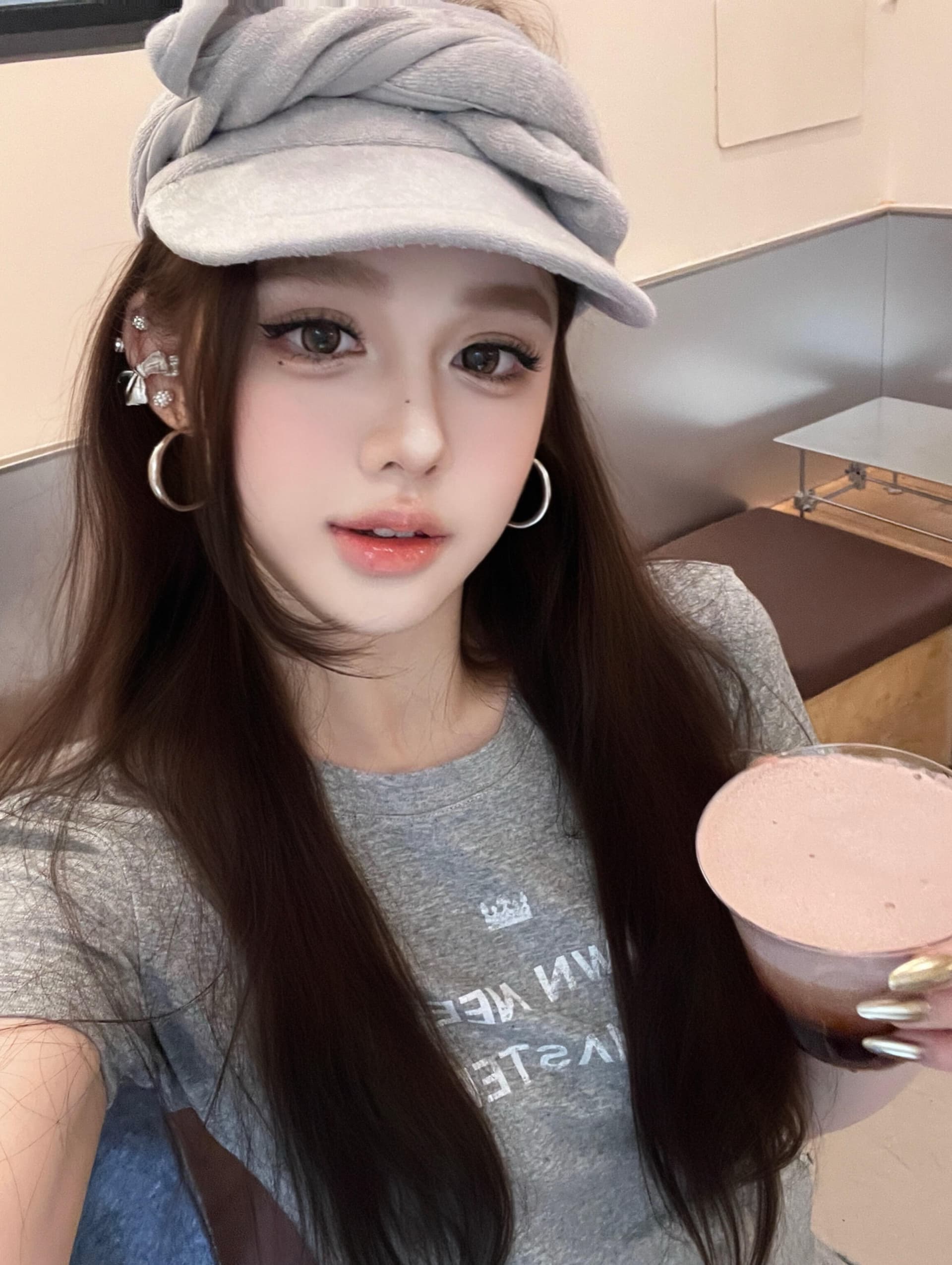 아메리칸 미니멀리즘 알파벳 프린트 긍정적 인 어깨 반팔 티셔츠 여성 여름 패션 핫걸 바람 몸매 가꾸기 쇼트 스타일 맨위