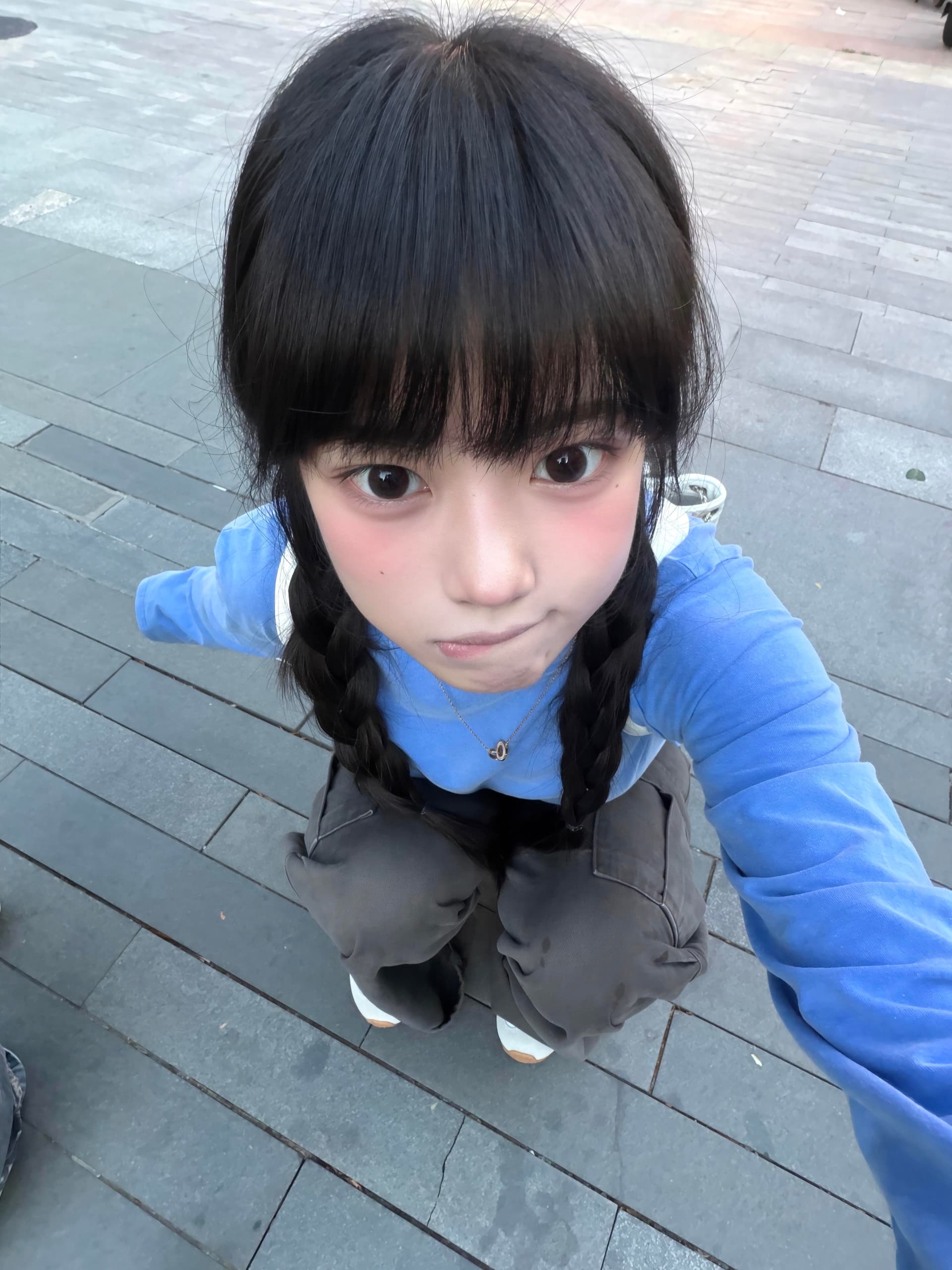 한 부서 레트로 파란색 패치워크 주머니 긴팔 티셔츠 여성 이른 가을 고급 센스 슬림해 보이는 기초 섹션 만나는 맨위 트렌디 이미지 4