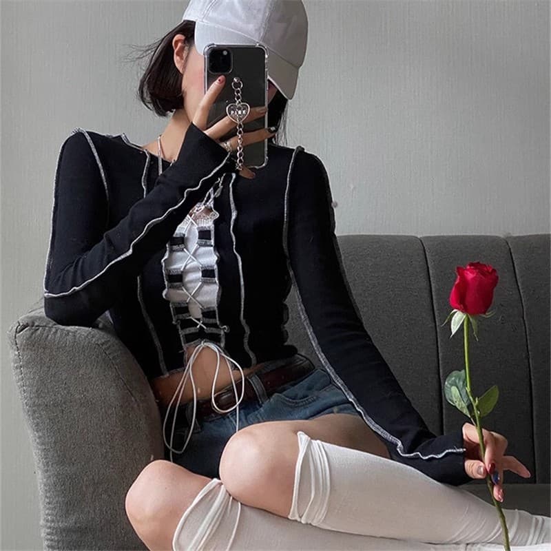 새로운 레트로 다크 바람 Chic 작은 대중 긍정적 인 어깨 셔츠 여성 아메리칸 디자인 센스 스트랩 긴팔 맨위 이미지 2