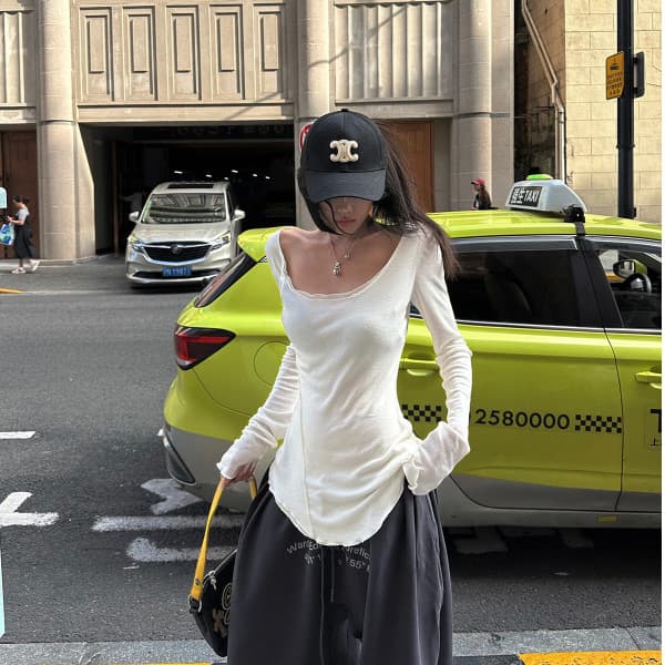 한 부서 좋은 달콤한 화이트 긴팔 티셔츠 여성 이른 가을 얇은 스타일 몸매 가꾸기 슬림해 보이는 라이 경기 서울 맨위 상세 이미지 2