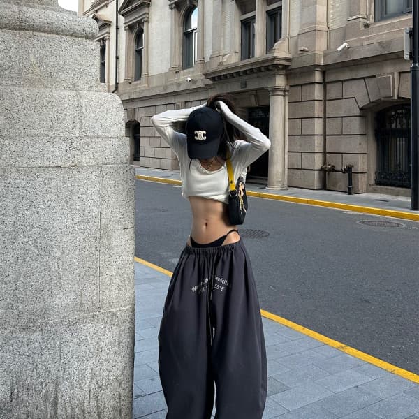 한 부서 좋은 달콤한 화이트 긴팔 티셔츠 여성 이른 가을 얇은 스타일 몸매 가꾸기 슬림해 보이는 라이 경기 서울 맨위 상세 이미지 5