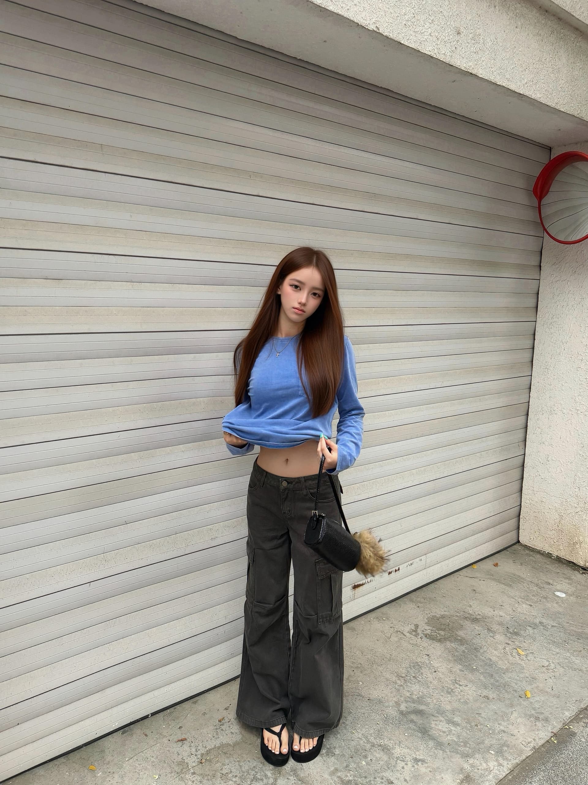 아메리칸 레트로 워싱 마 오래된 파란색 긴팔 티셔츠 여성 이른 가을 루즈핏 커플 만나는 라운드 넥 디자인 센스 맨위 이미지 2