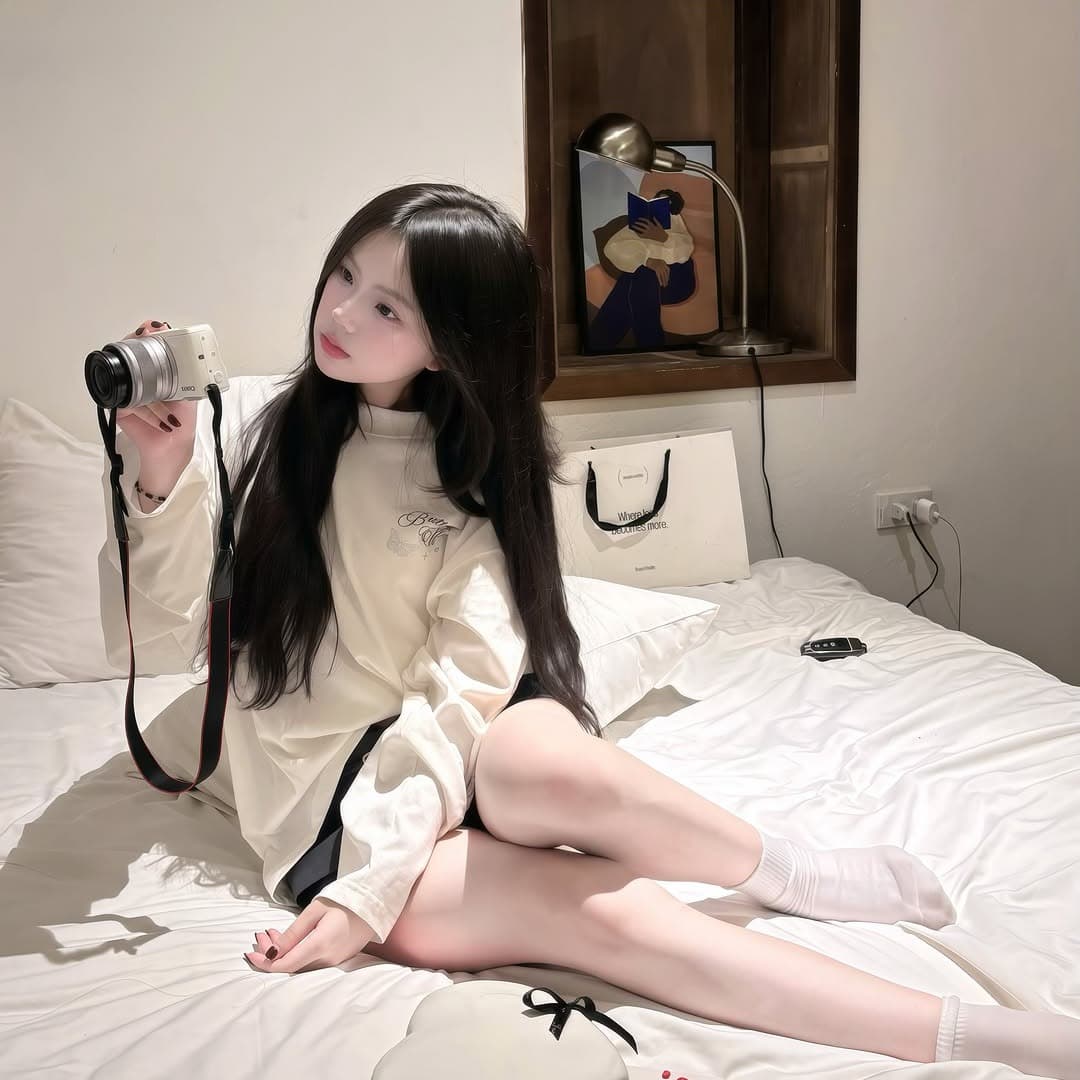 느긋한 바람 알파벳 프린트 티셔츠 디자인 센스 화이트 긴팔 티셔츠 여성 루즈핏 슬림해 보이는 인사이드 가져 가라. 기본 셔츠 이미지 5