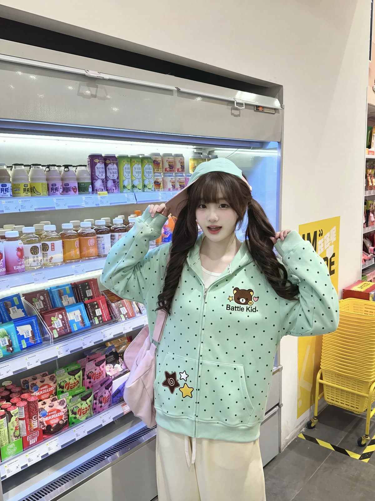 귀여운 만화 작은 곰 프린트 도트 무늬 후드 오픈 가디건 후드티 여성 가을 새로운 루즈핏 학원 스타일 지퍼 재킷 이미지 4