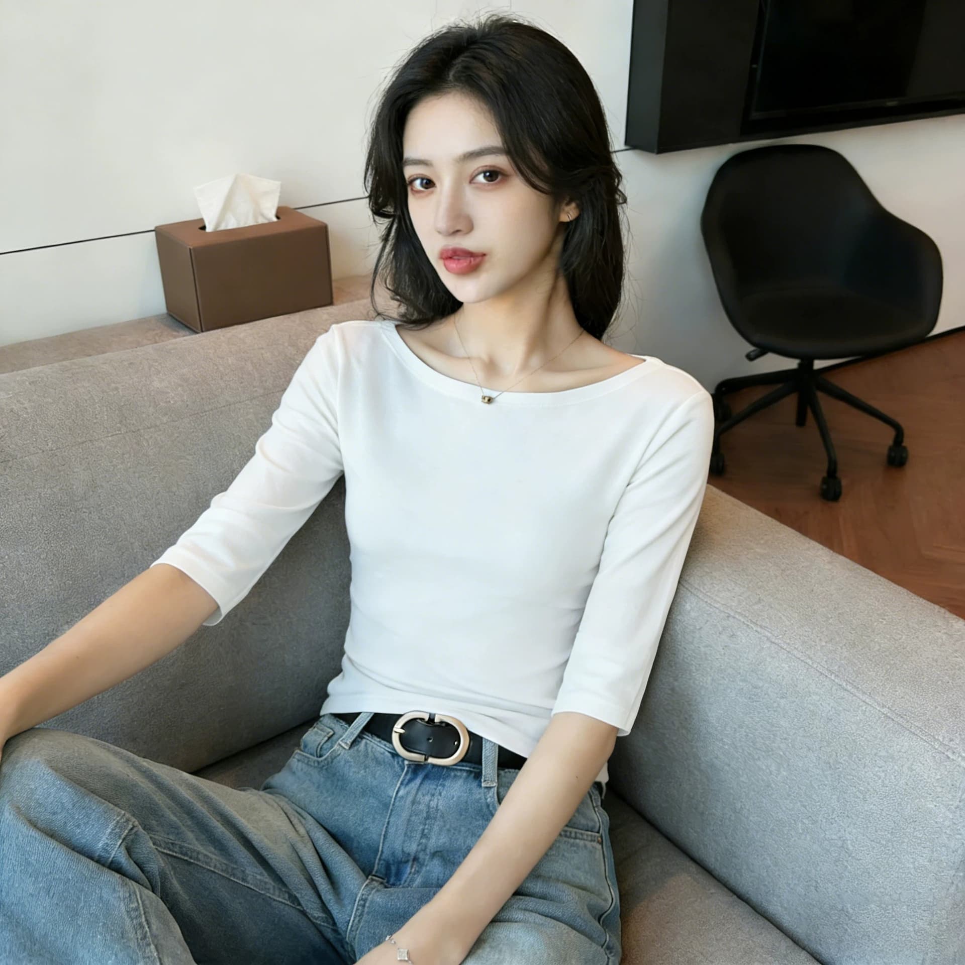 봄 여름 새로운 익스트림 제인 바람 검정색 오프숄더 중간 소매 티셔츠 여성 몸매 가꾸기 다용도 기본 셔츠 5 점 소매 맨위 상세 이미지 1