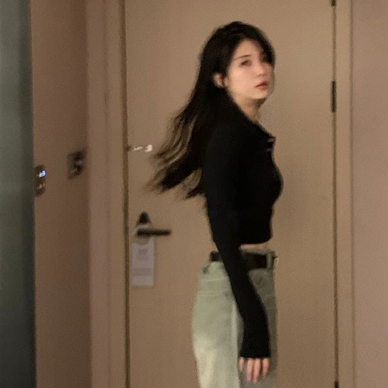 긍정적 인 어깨 프랑스식 쇼트 스타일 기본 셔츠 아메리칸 핫걸 맨위 여성 가을 몸매 가꾸기 인사이드 가져 가라. POLO 칼라 긴팔 티셔츠 여성 상세 이미지 3