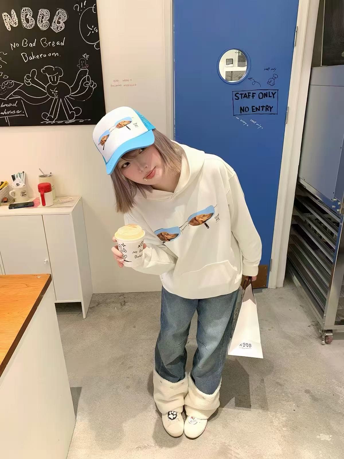 안경 강아지 재미있는 프린트 후드 티 스웨터 느긋한 다용도 털이 있는 풀오버 화이트 여성 코트 이미지 4