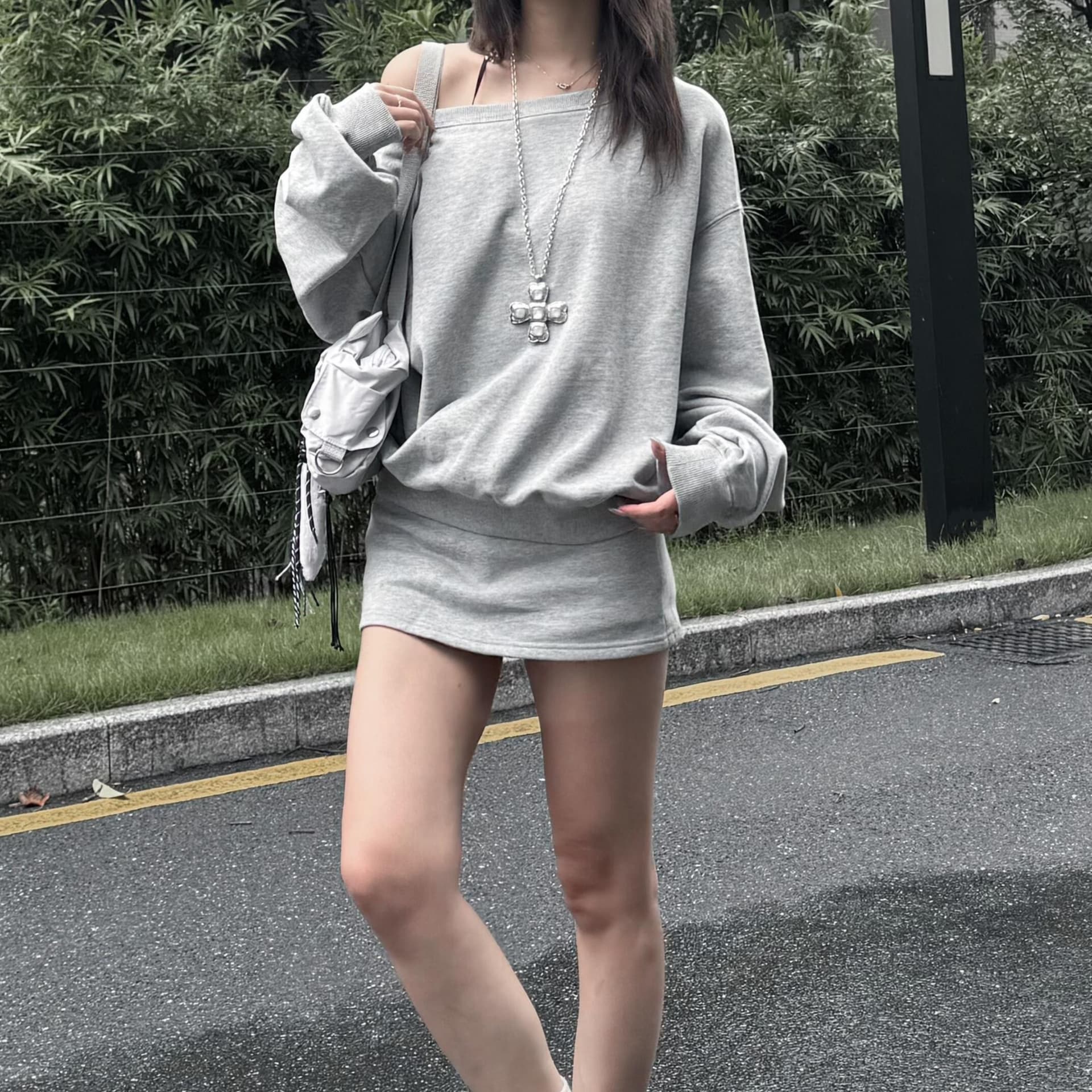 아메리칸 느긋한 비스듬한 어깨 후드티 여성 조기 가을 2026 새로운 느슨함 센스 oversize 달콤한 핫걸 긴팔 맨위 이미지 5