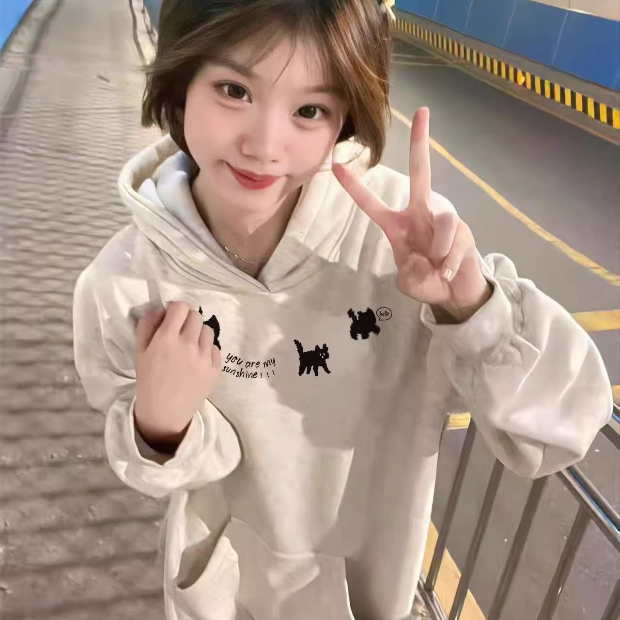 털이 있고 두꺼운 후드티 여성 2026 가을 겨울 새로운 폭발 까마귀 루즈핏 oversize 아메리칸 높음 거리 재킷