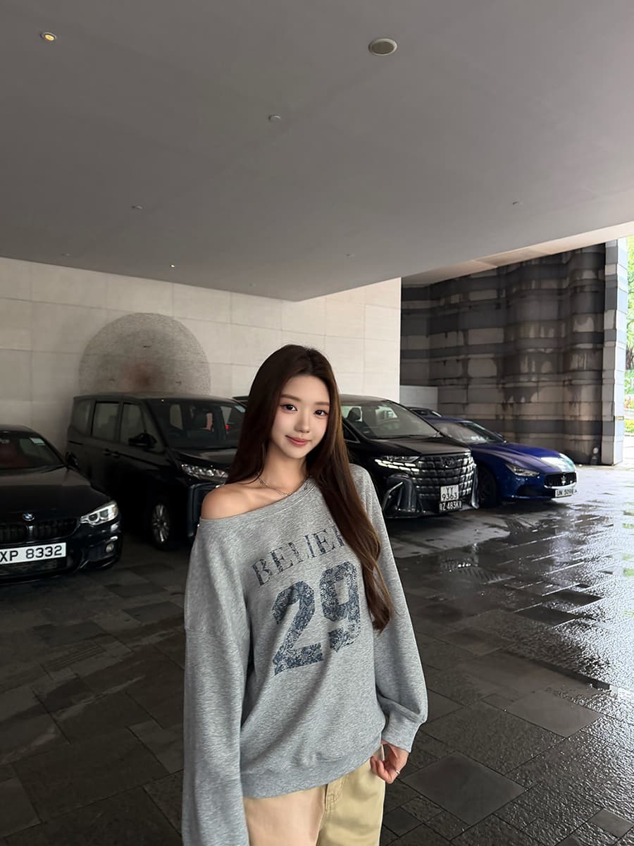 아메리칸 프린트 비스듬한 어깨 긴팔 후드티 여성 루즈핏 느긋한 캐주얼 오프숄더 맨위 상세 이미지 5