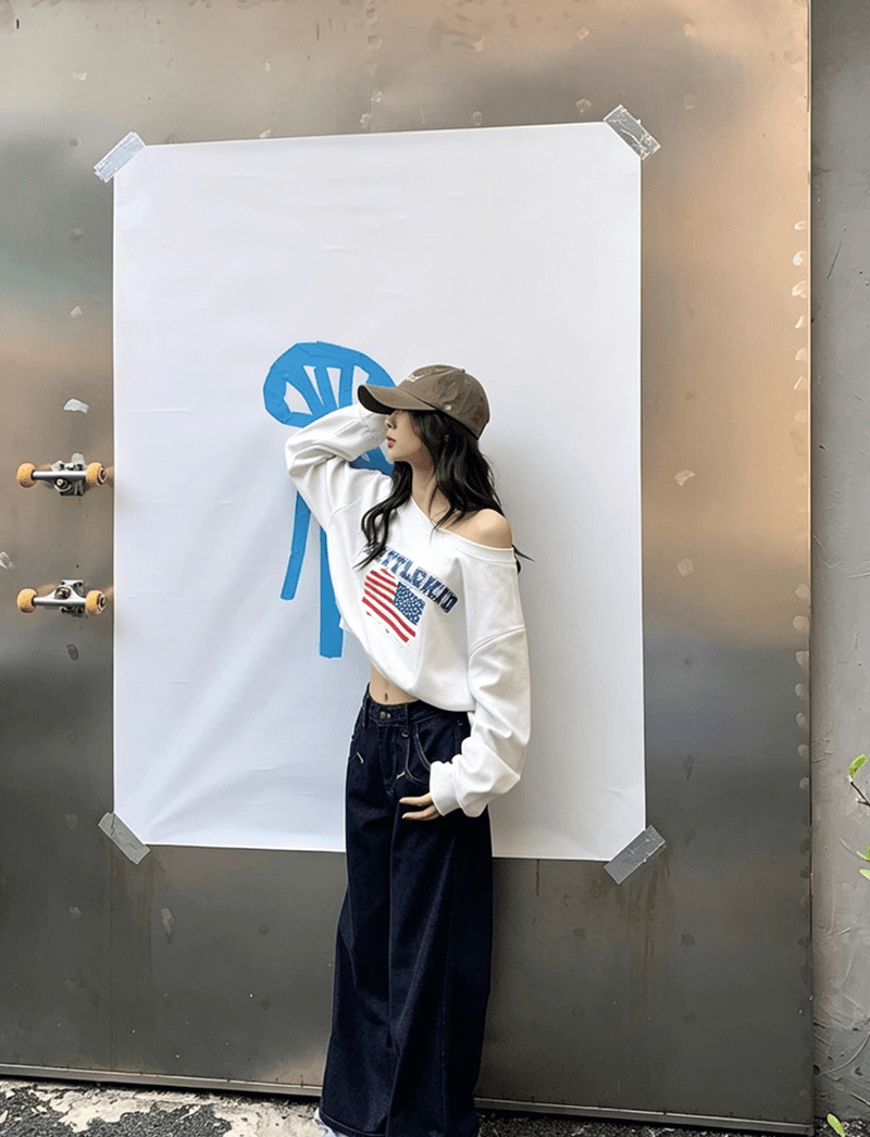 26 이른 가을 새로운 여성 아메리칸 레트로 배너 루즈핏 쇼트 스타일 캐주얼 비스듬한 어깨 다용도 후드티 이미지 2