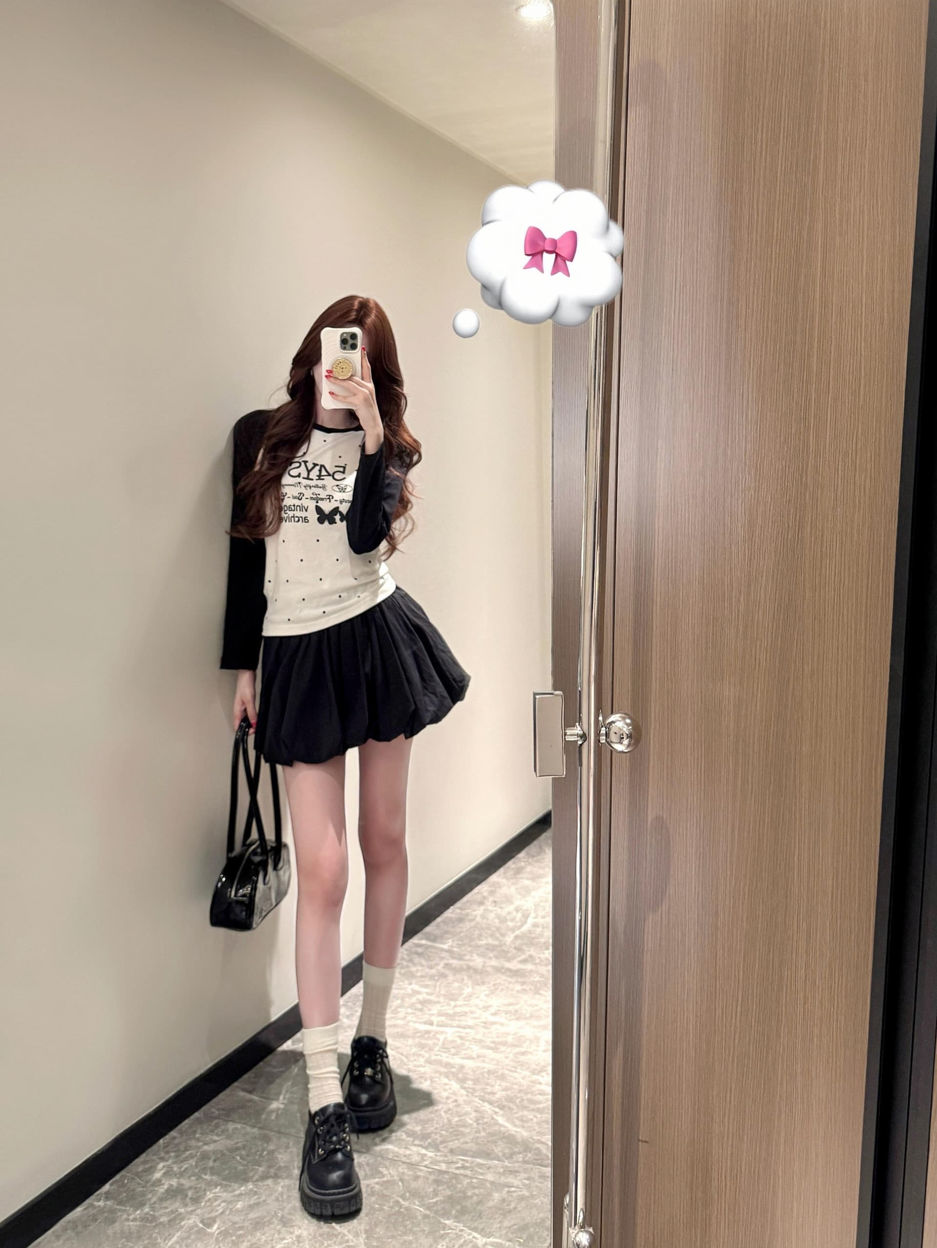 한 부서 빛 아시아 인 바람 도트 무늬 삽입 어깨 긴팔 여성 가을 캐주얼 다용도 만나는 얇은 스타일 티셔츠 핫걸 y2k 맨위 트렌디 이미지 3