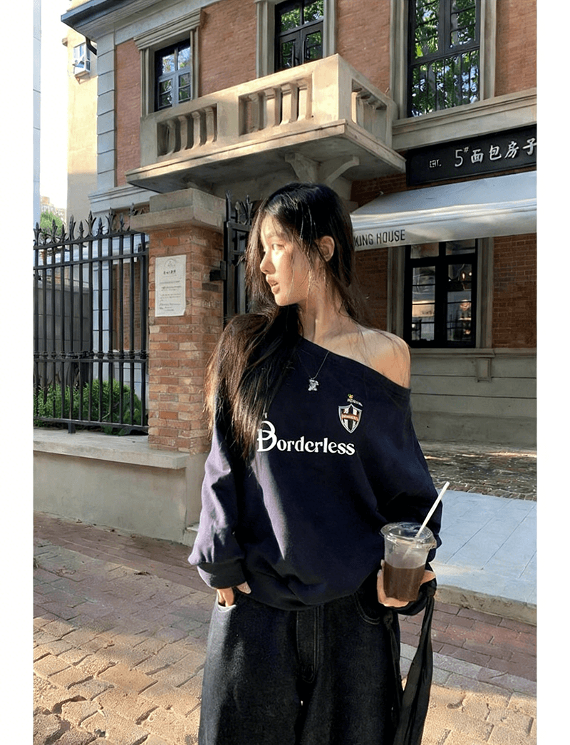 아메리칸 레트로 핫걸 비스듬한 어깨 후드티 여성 가을 겨울철 느슨함 센스 느긋한 바람 오프숄더 루즈핏 긴팔 맨위 상세 이미지 2