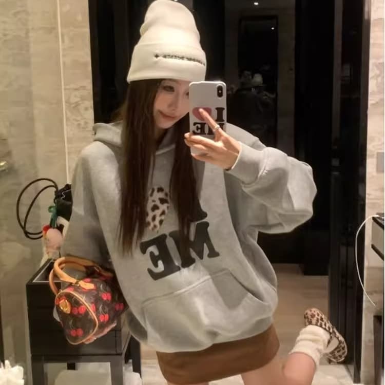 아메리칸 레트로 느긋한 바람 알파벳 프린트 레오파드 무늬 하트 후드 티 스웨터 여성 봄 가을 새로운 루즈핏 슬림해 보이는 모자 셔츠 상세 이미지 1
