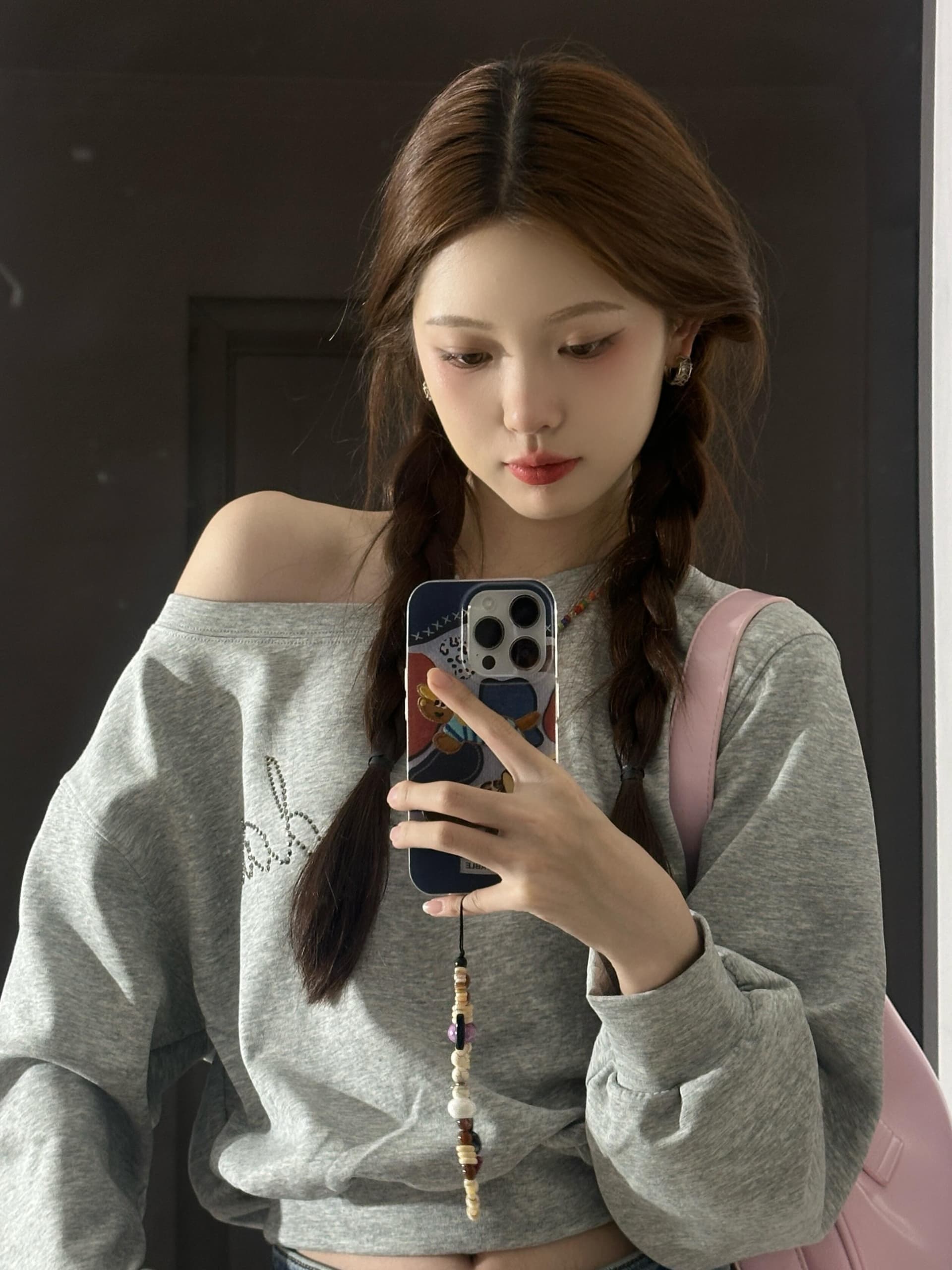아메리칸 레트로 핫걸 핫픽스 보트넥 후드티 여성 조기 가을 새로운 디자인 센스 작은 대중 쇼트 스타일 긴팔 맨위 상세 이미지 4