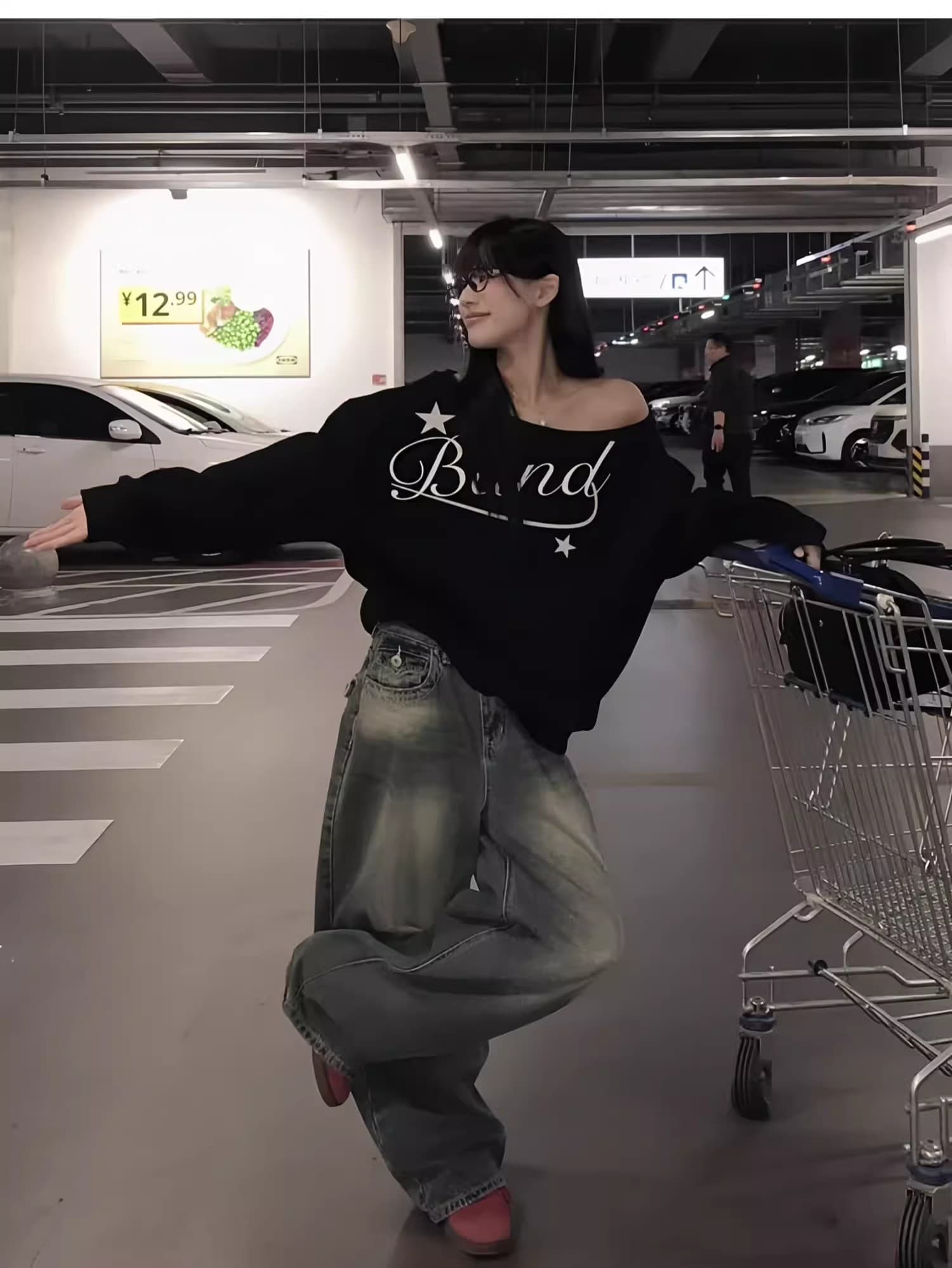 아메리칸 거리 비스듬한 어깨 후드티 여성 가을 착용 가져 가라. 알파벳 프린트 긴팔 느긋한 바람 루즈핏 슬림해 보이는 오프숄더 맨위 이미지 4