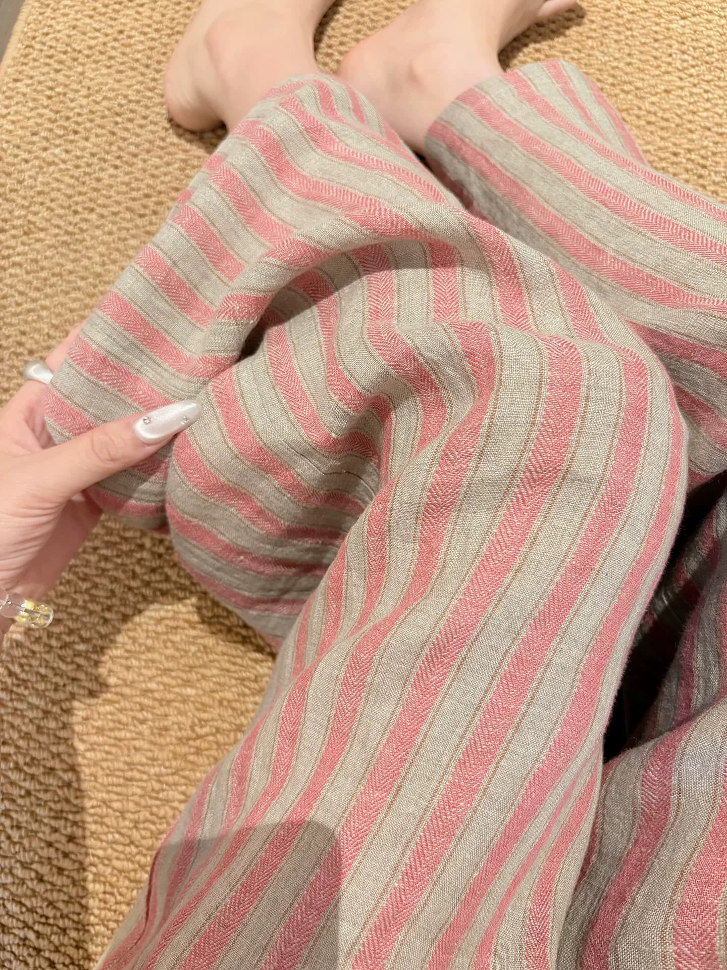 핑크색 스트라이프 아마 바지 아이들 2026 새로운 여름 느긋한 느슨함 센스 루즈핏 슬림해 보이는 캐주얼 넓은 다리 길이 바지 상세 이미지 4