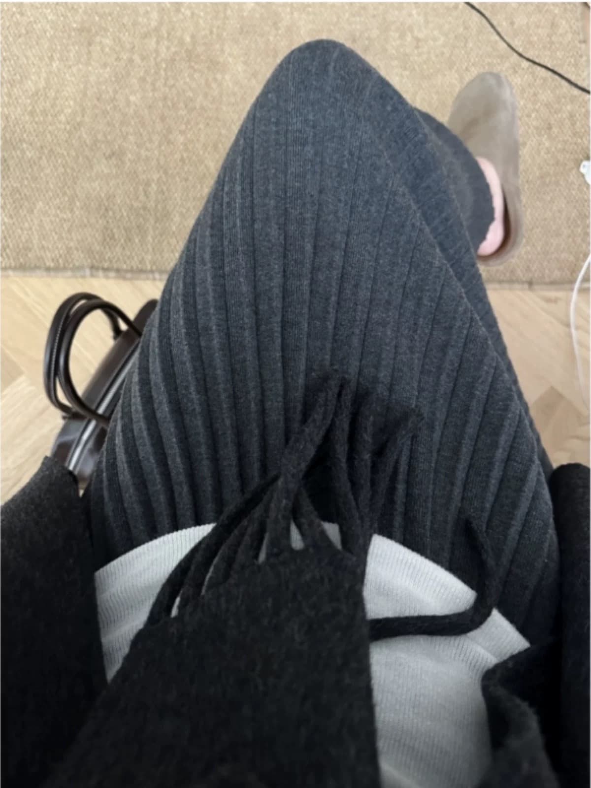 배 종류 몸 버클리 반 스커트 회색 니트 플리츠 반신 스커트 여성 봄 가을 모직 양모 롱 스커트 작은 키 상세 이미지 4