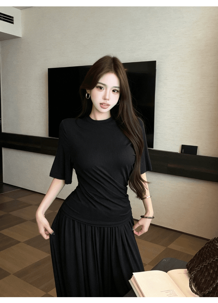 실사 정가 휴가 캐주얼 슬림해 보이는 긍정적 인 어깨 티셔츠 허리밴드 플리츠 반신 스커트 꽃밭 치마바지 두 조각 여성 세트 상세 이미지 19