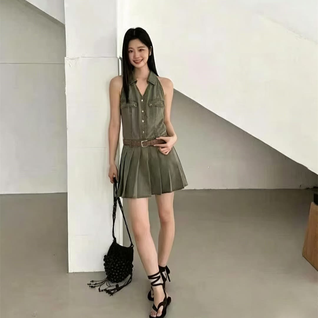 실사 정가 핫걸 워크웨어 민소매 폴로 칼라 여성 드레스 섹시함 허리 수축 슬림해 보이는 품격 플리츠 드레스 이미지 5