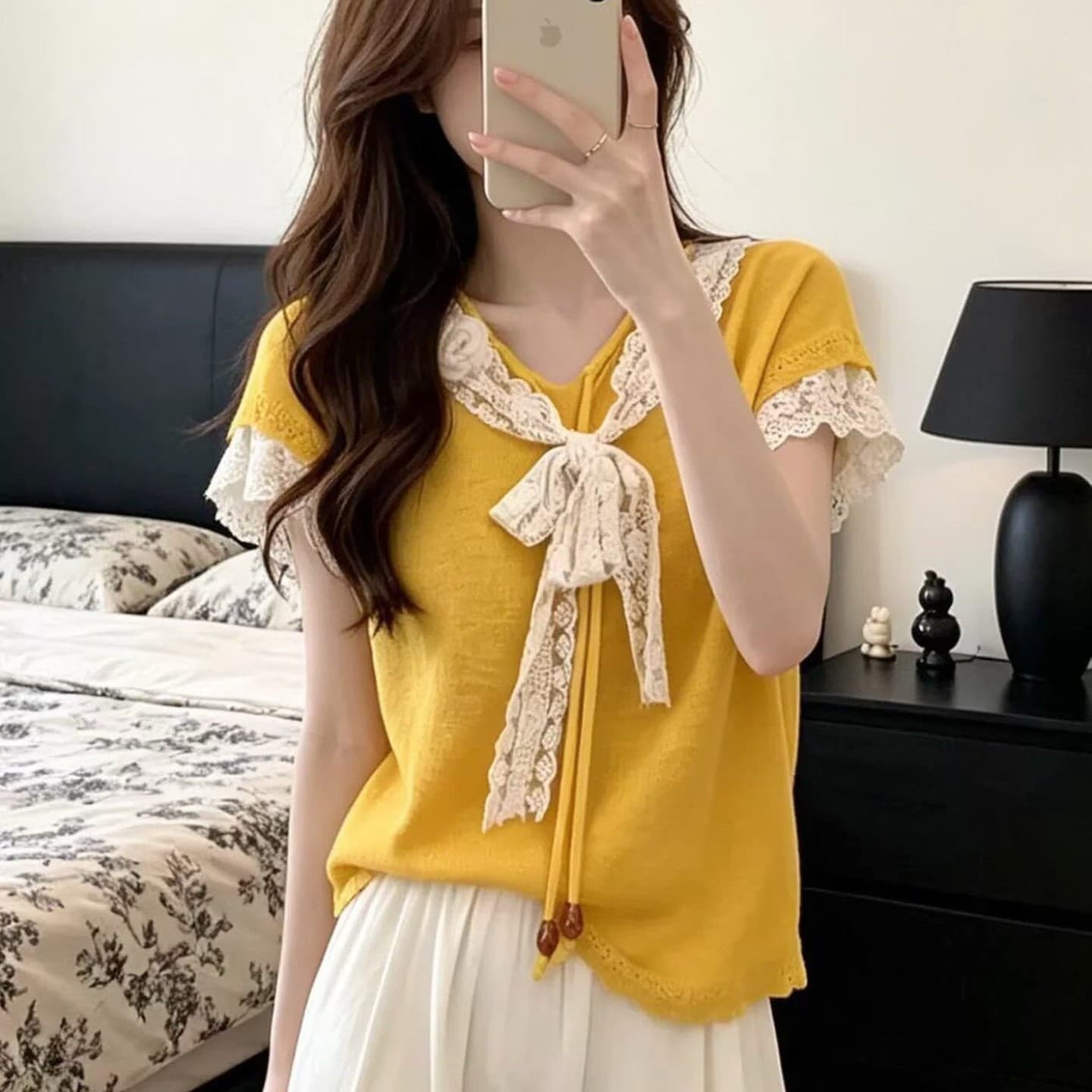 한 부서 달콤한 스타일 황색 연령 감소 레이스 조각 레이스업 반팔 티셔츠 디자인 센스 다용도 얇은 스타일 니트 맨위 이미지 2