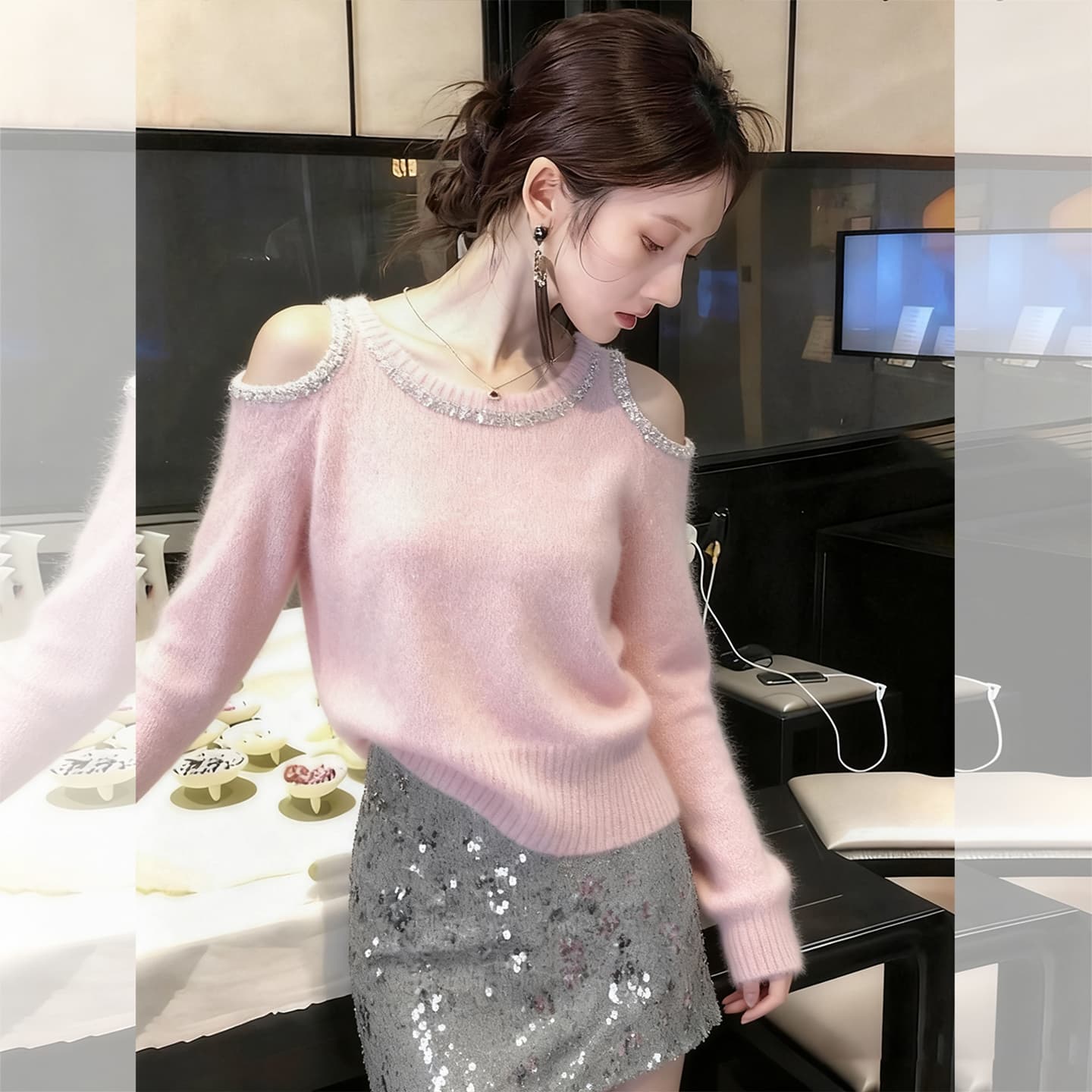 부드러운 달콤한 스타일 핑크색 라운드 넥 스팽글 오프숄더 스웨터 2026 가을 겨울 새로운 루즈핏 연령 감소 풀오버 니트 스웨터 이미지 4
