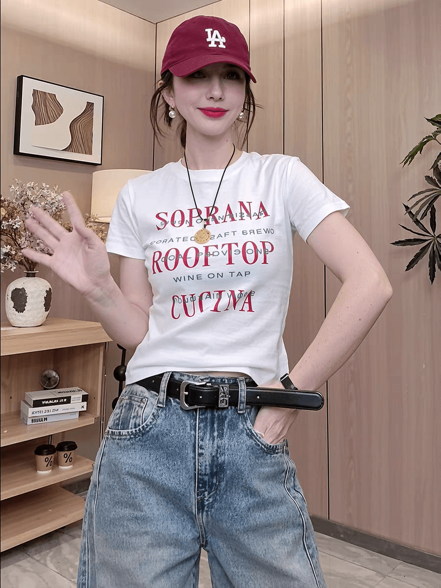 레트로 아메리칸 핫걸 바람 알파벳 프린트 라운드 넥 몸매 가꾸기 슬림해 보이는 반팔 티셔츠 맨위 다용도 2026 새로운