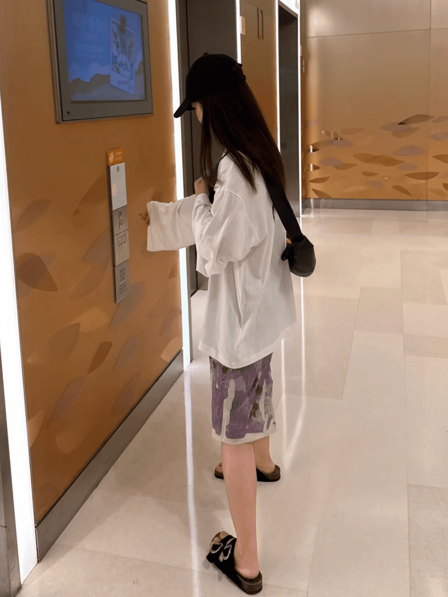 한 부서 알파벳 프린트 얇고 가벼운 ~을 통해 센스 블라우스 긴팔 여성 느긋한 바람 루즈핏 캐주얼 티셔츠 맨위 상세 이미지 6